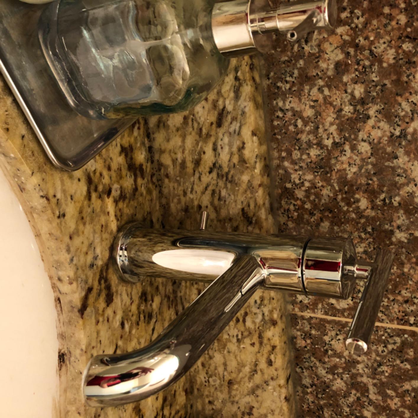 Moen Gibson One-Handle Single Hole Modern Bathroom Sink Faucet with Optional Deckplate, Matte Black, 6145BL customer photo 1
