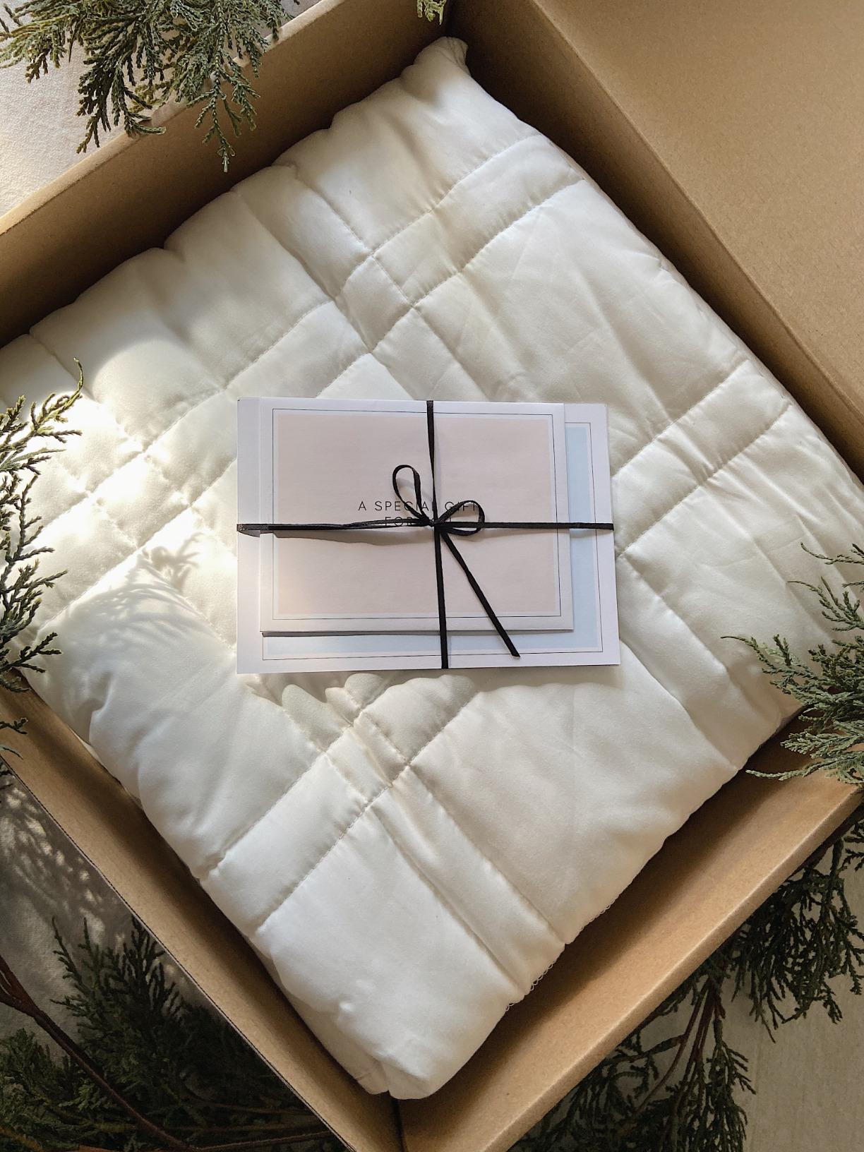 Baloo Weighted Blanket for Adults 12 lb Throw (Pebble White, 42