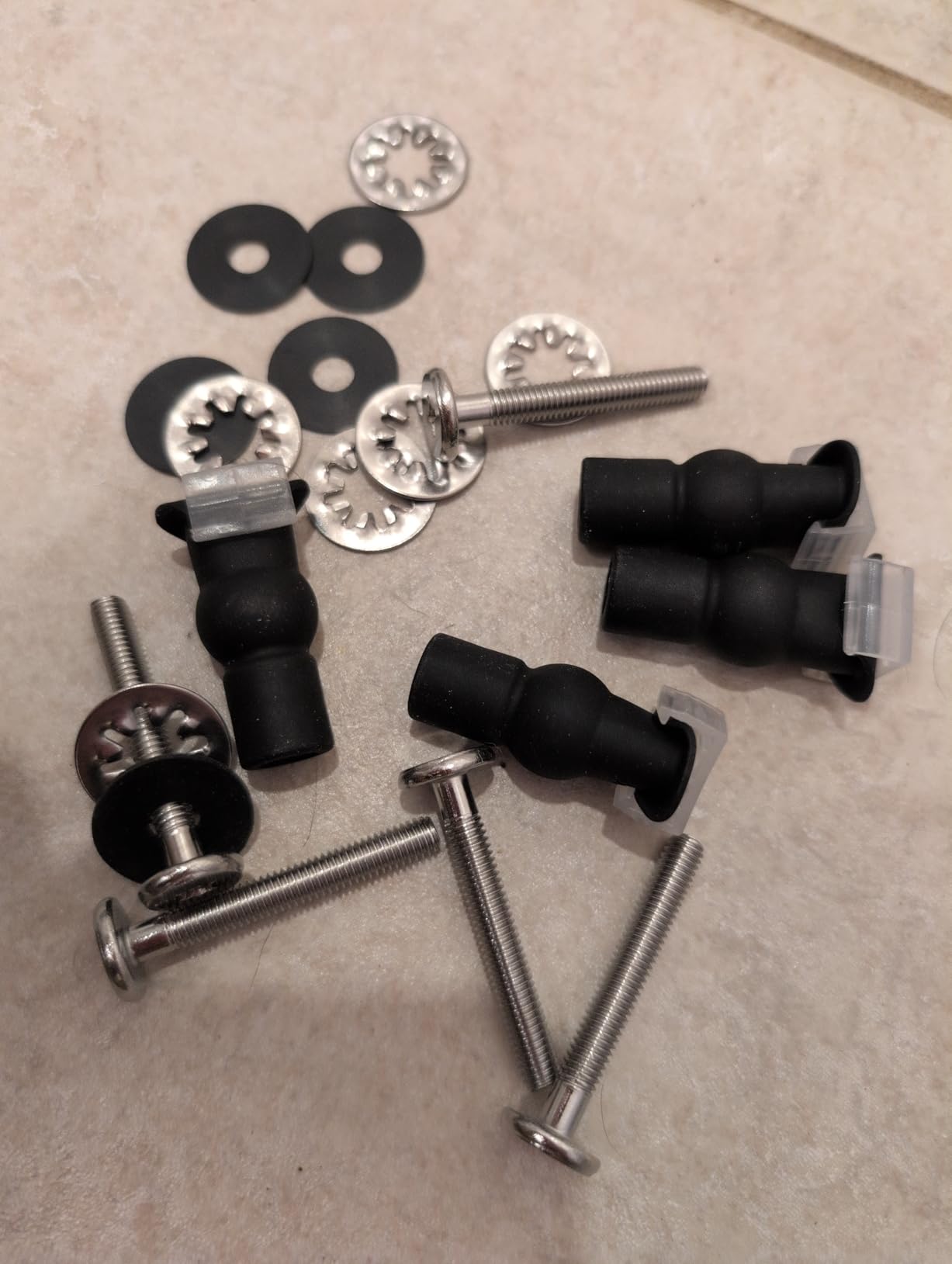 Hibbent 6 Pack Toilet Seat Bolts, Toilet Seat Screws Replacement Kit | Universal Hinge Bolt Screws with Blind Hole Fixings Expanding Rubber Top Nuts customer photo 2