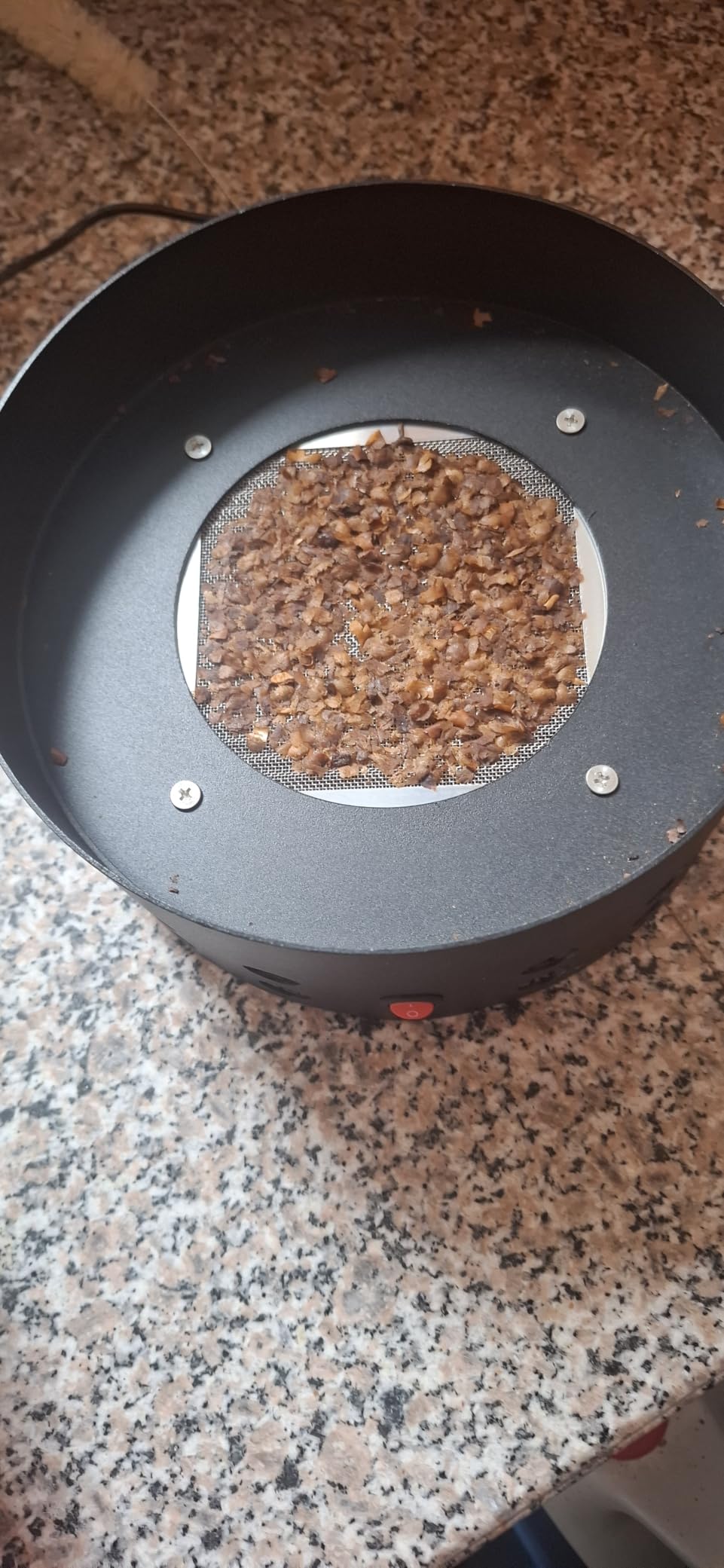 DYVEE Coffee Bean Cooler Electric Roasting Cooling Machine For Home Cafe Roasting Cooling Rich Flavour customer photo 1