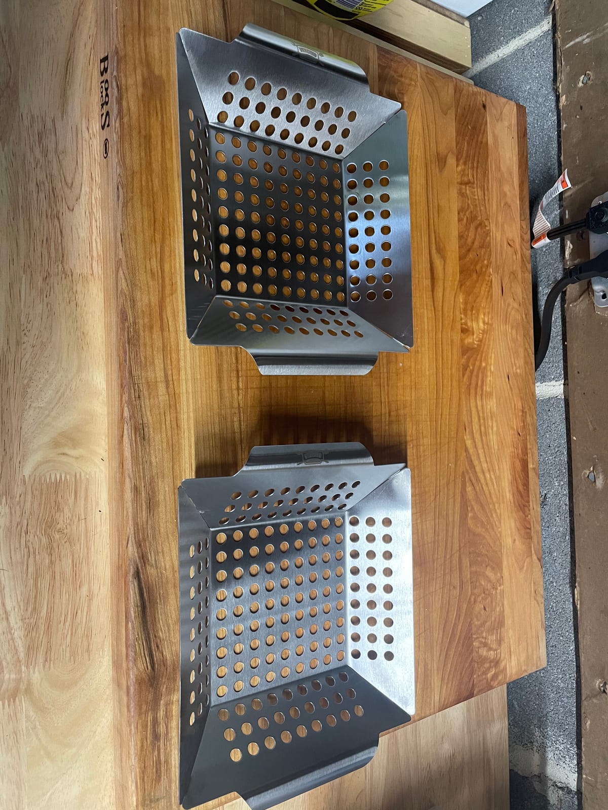3 Pack Grill Baskets for Outdoor Grill, Heavy Duty Stainless Veggie Pan Set - 1 Large, 2 Small customer photo 2