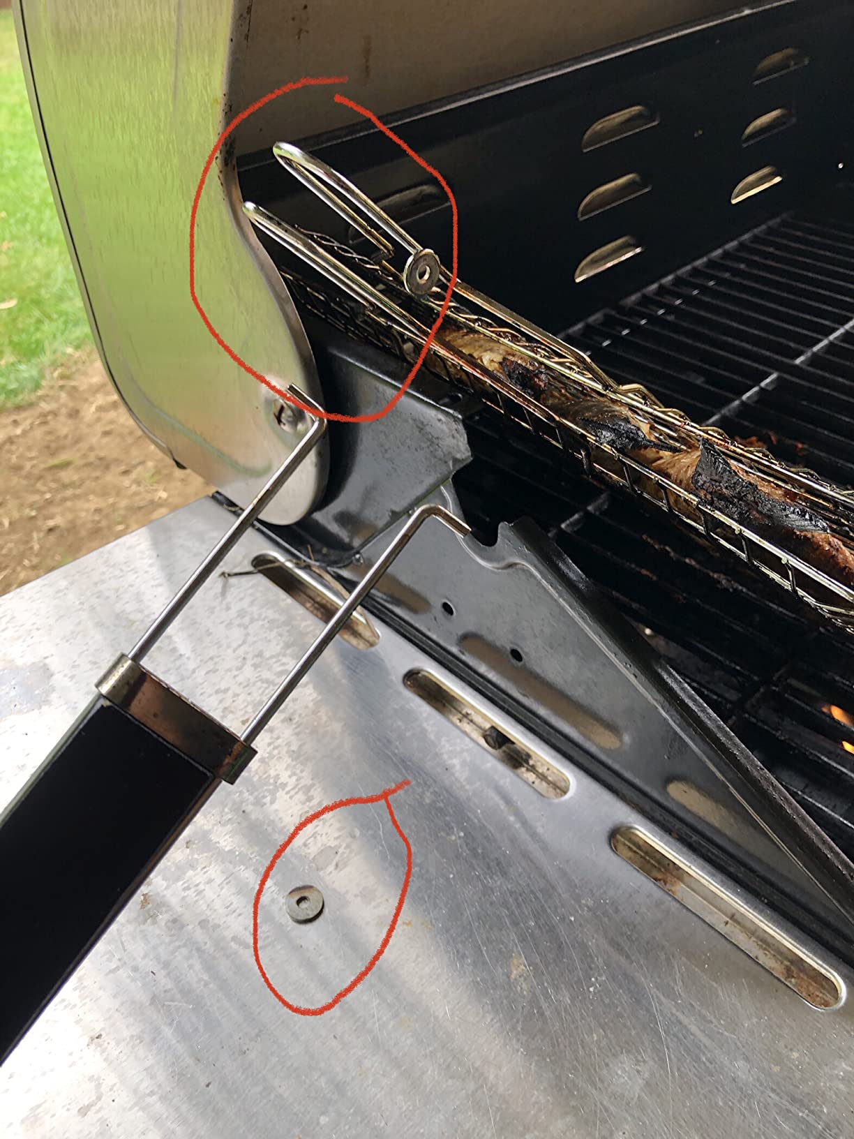 Fish Grilling Basket, Folding Portable Stainless Steel BBQ Grill Basket for Fish Vegetables Shrimp with Removable Handle, Come with Basting Brush and Storage Bag customer photo 2