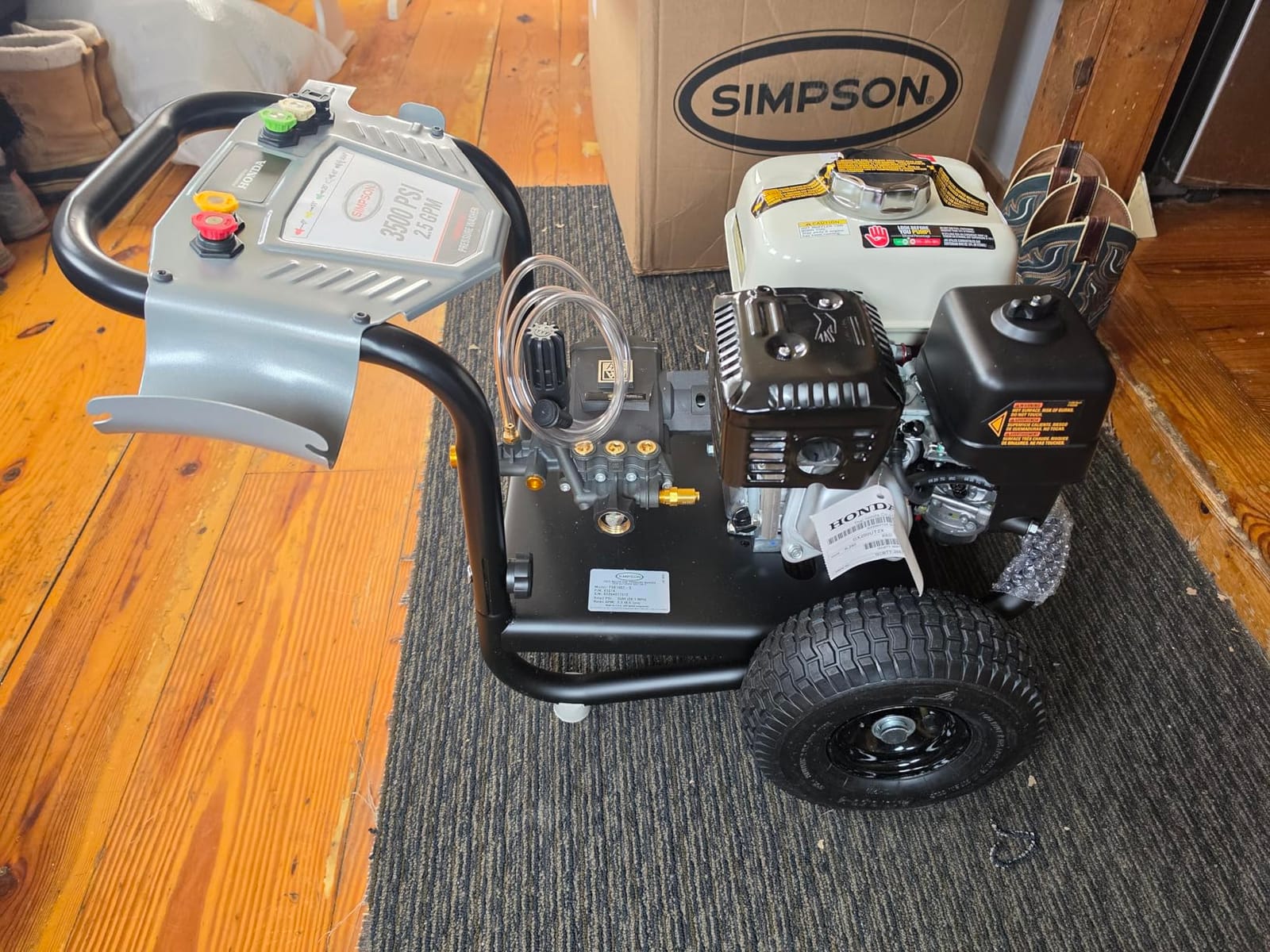 Simpson PowerShot 3500 PSI Gas Pressure Washer, 2.5 GPM, Honda GX200 Engine | Gas Power Washer For Professionals. AAA Triplex Pump, 25' MorFlex Hose, 5 Nozzles, Steel Frame. 49-State Compliant. PS3228 customer photo 2