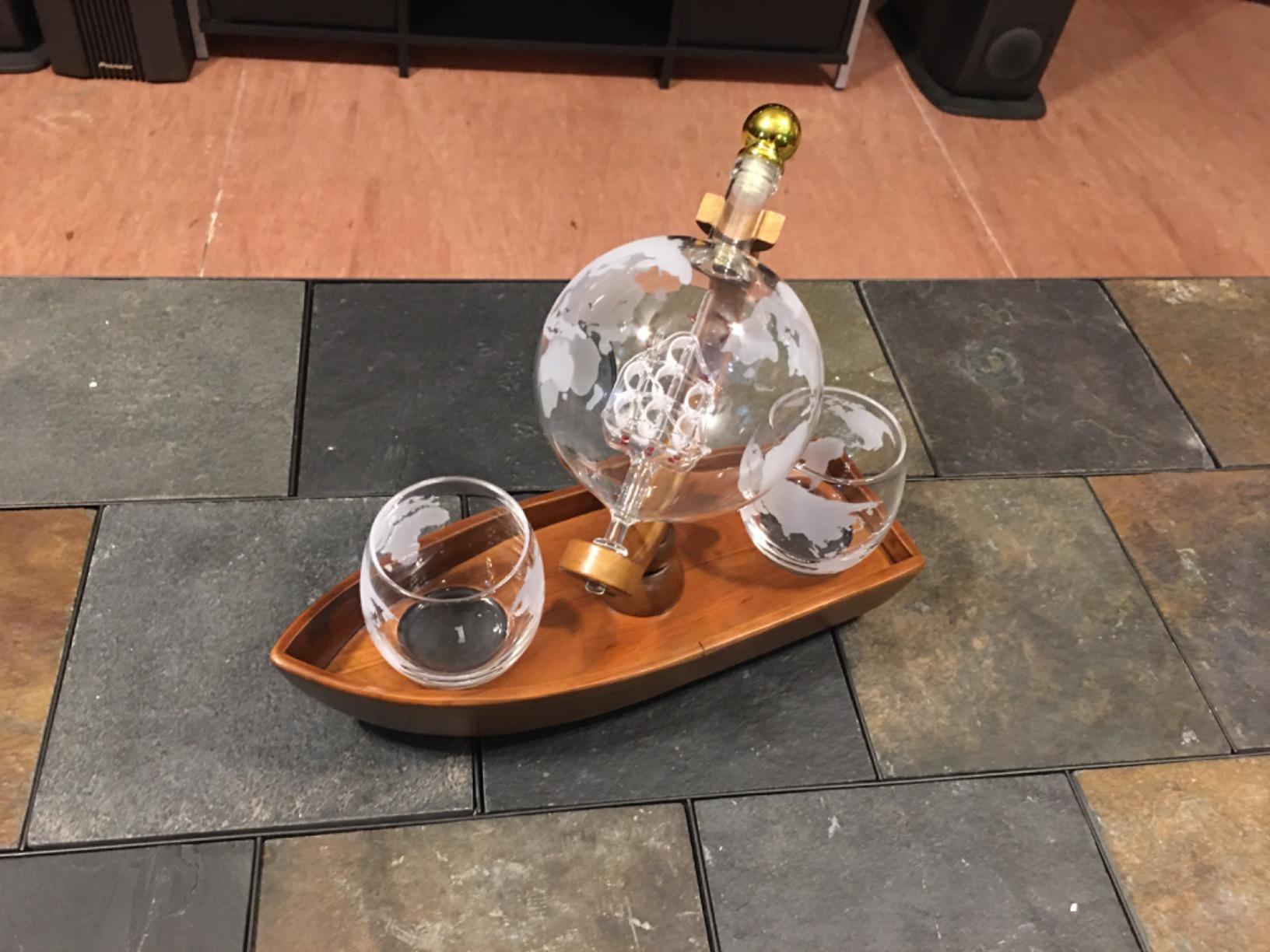 Godinger Whiskey Decanter Ship Globe Set with 2 World Whisky Glasses - for Liquor, Scotch, Bourbon, Vodka - 850ml customer photo 2