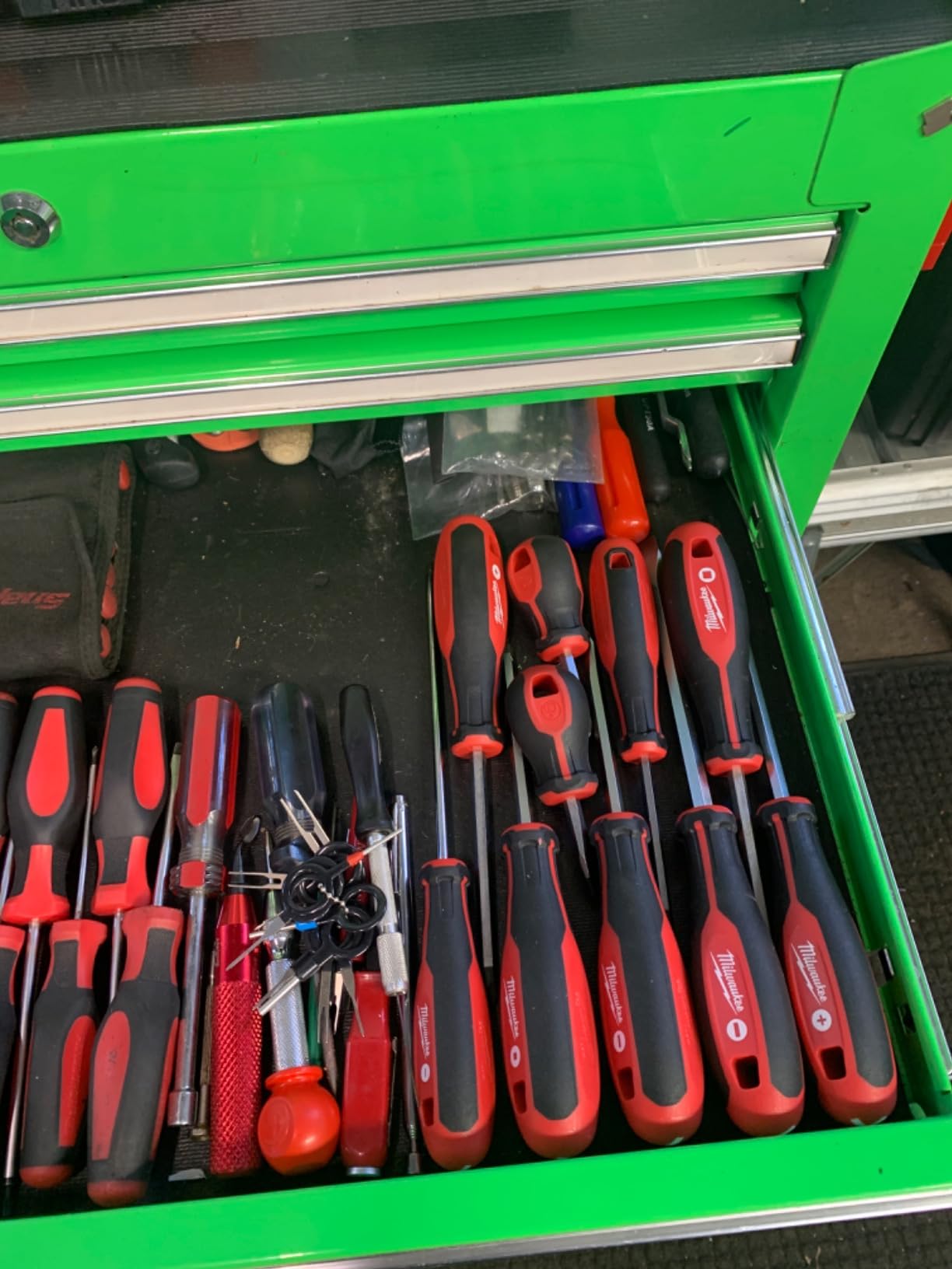 Milwaukee 48-32-2390 Shockwave Right Angle Adapter customer photo 1