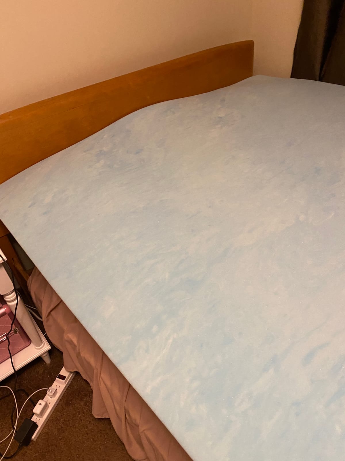 Sure2Sleep Gel Swirl Memory Foam Mattress Topper - 3 Inch, Pressure Relieving, Cooling Comfort - Made in the USA & CertiPUR-US Certified - Softens Firm Beds and Extends Mattress Life - Queen Size customer photo 1