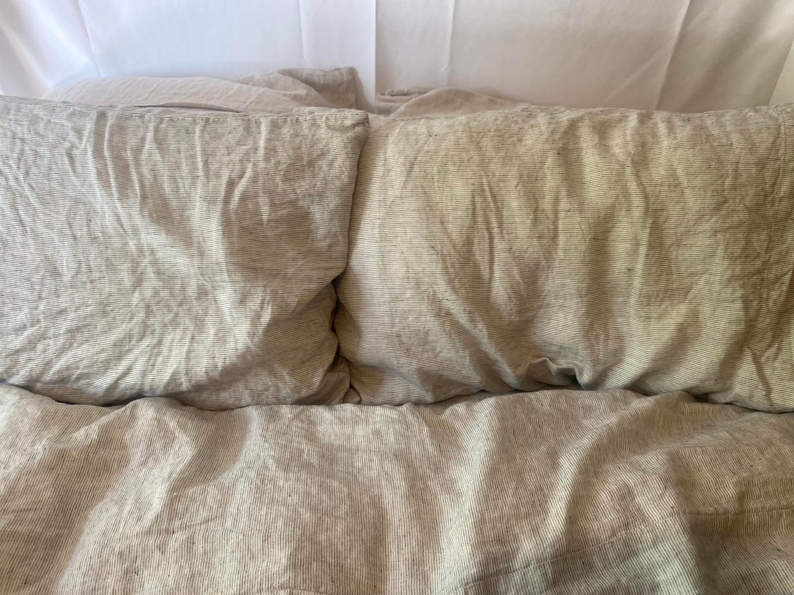 Sijo Stone Washed Organic French Linen Bed Sheet Set, GOTS Certified Organic, Best Cooling Linen Sheet Award by Sleep Foundation, 4 Piece - 2 Pillowcases, 1 Fitted and 1 Flat (Classic, Queen) customer photo 2