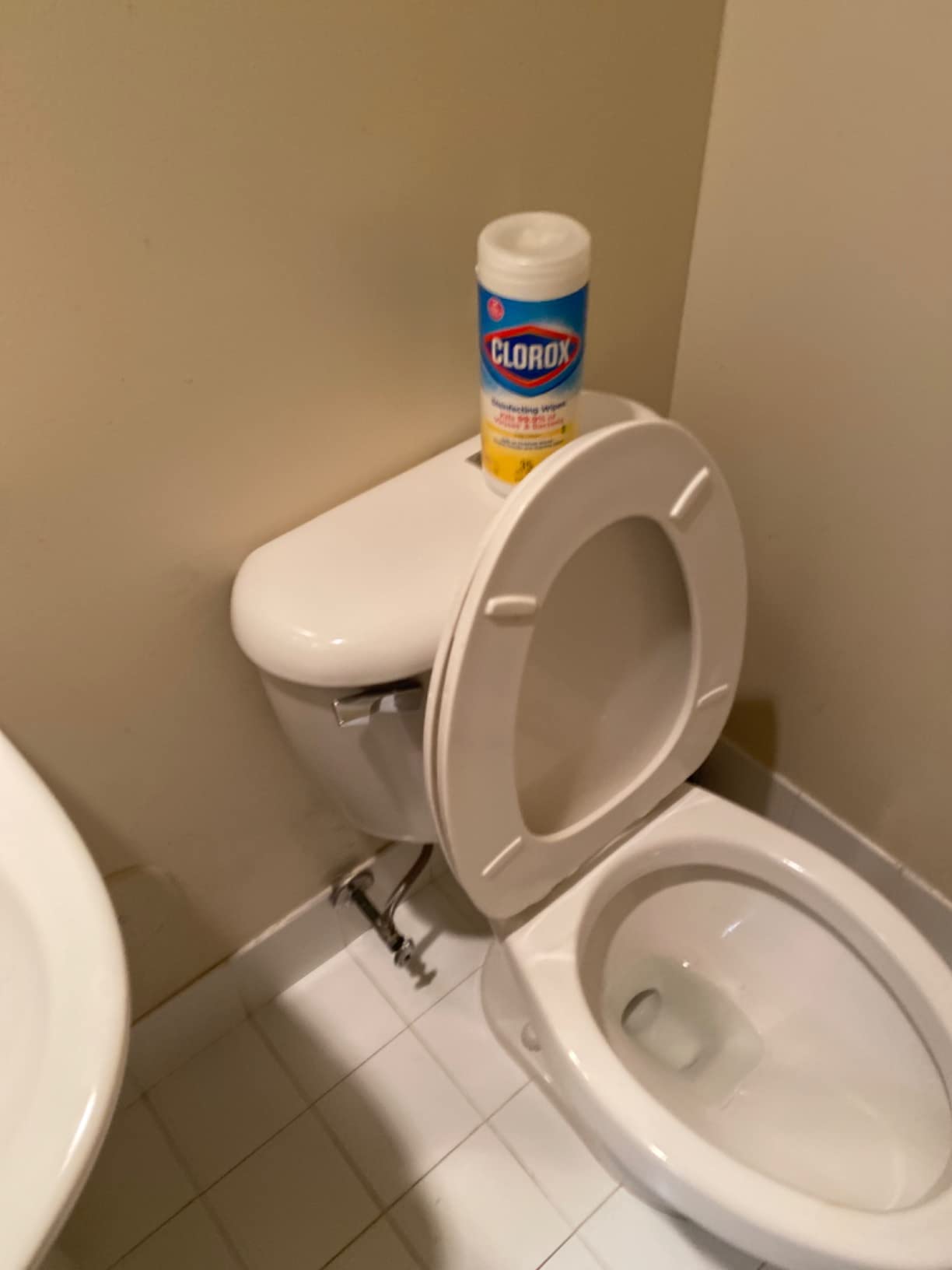 B8106S 1.6 GPF Pressure Assisted Flush System Complete Kit, Includes Flush Control & Handle Assembly, Official Replacement for B8106 & B8100, Easy Installation, USA Tech Support customer photo 1