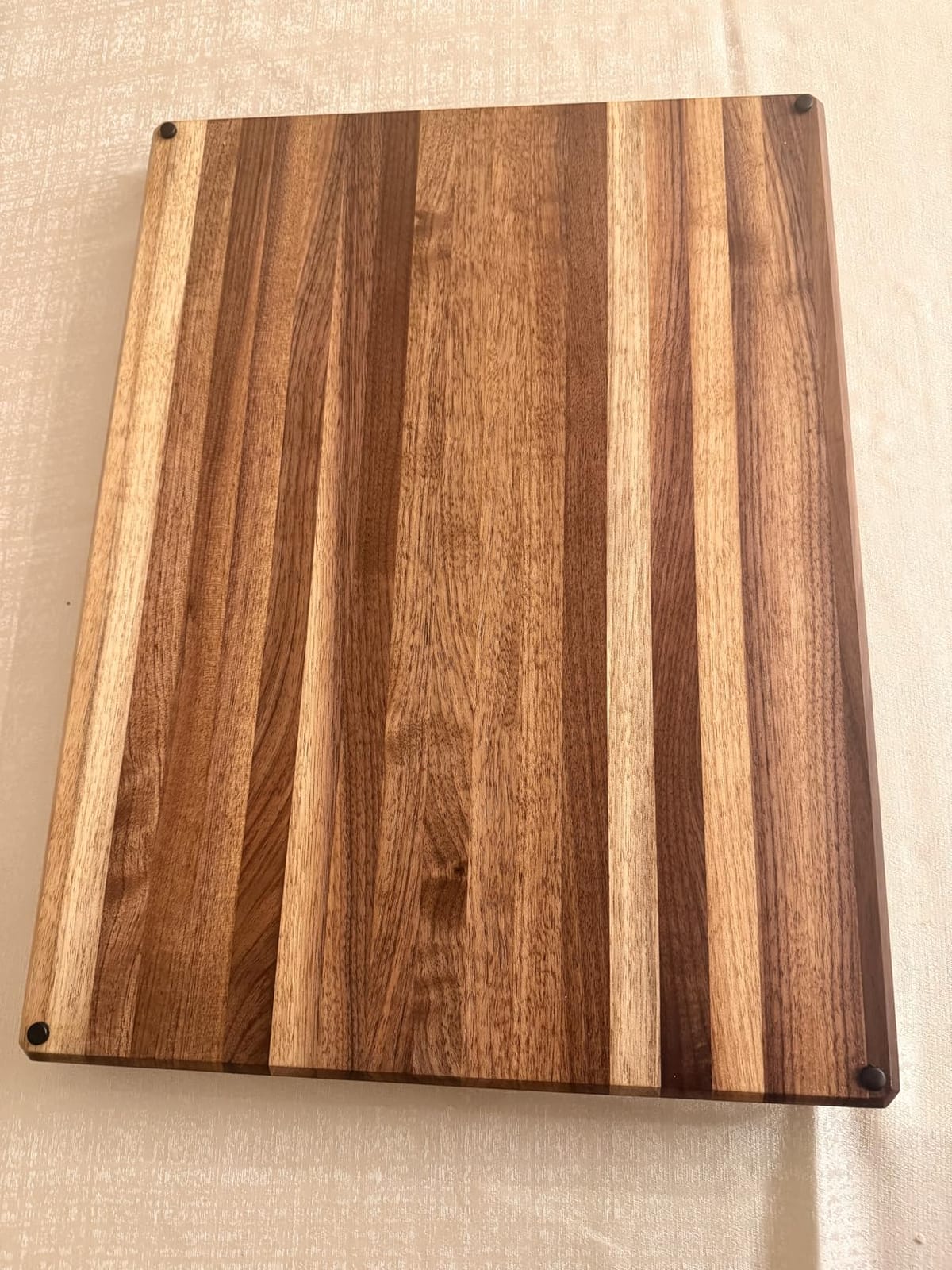 Sonder Los Angeles Laurel Teak Wood Cutting Board, Large 18x14x1.25 in | Non-toxic, Edge Grain, Juice Groove, Reversible, Built-in Handles, Gift Box Included, 7.5 lbs customer photo 1