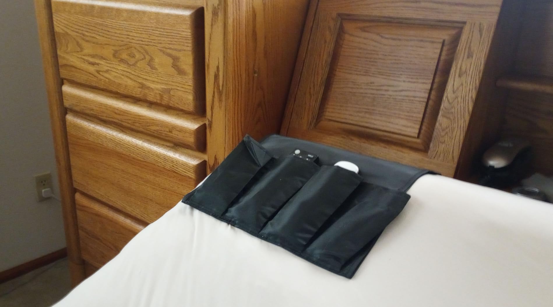 Lucid L150 Adjustable Bed Frame - Head & Foot - Wireless Remote, Full customer photo 1