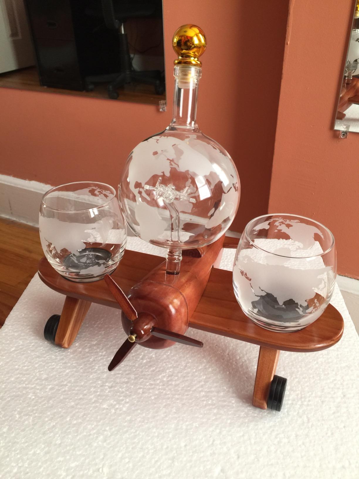 Godinger Whiskey Decanter Set, Airplane Globe with 2 Glasses, Aviation Gift | Whiskey Globe Decanter Set for Liquor, Scotch, Bourbon or Vodka, 2 World Whiskey Glasses, Home Bar Gift for Men customer photo 2