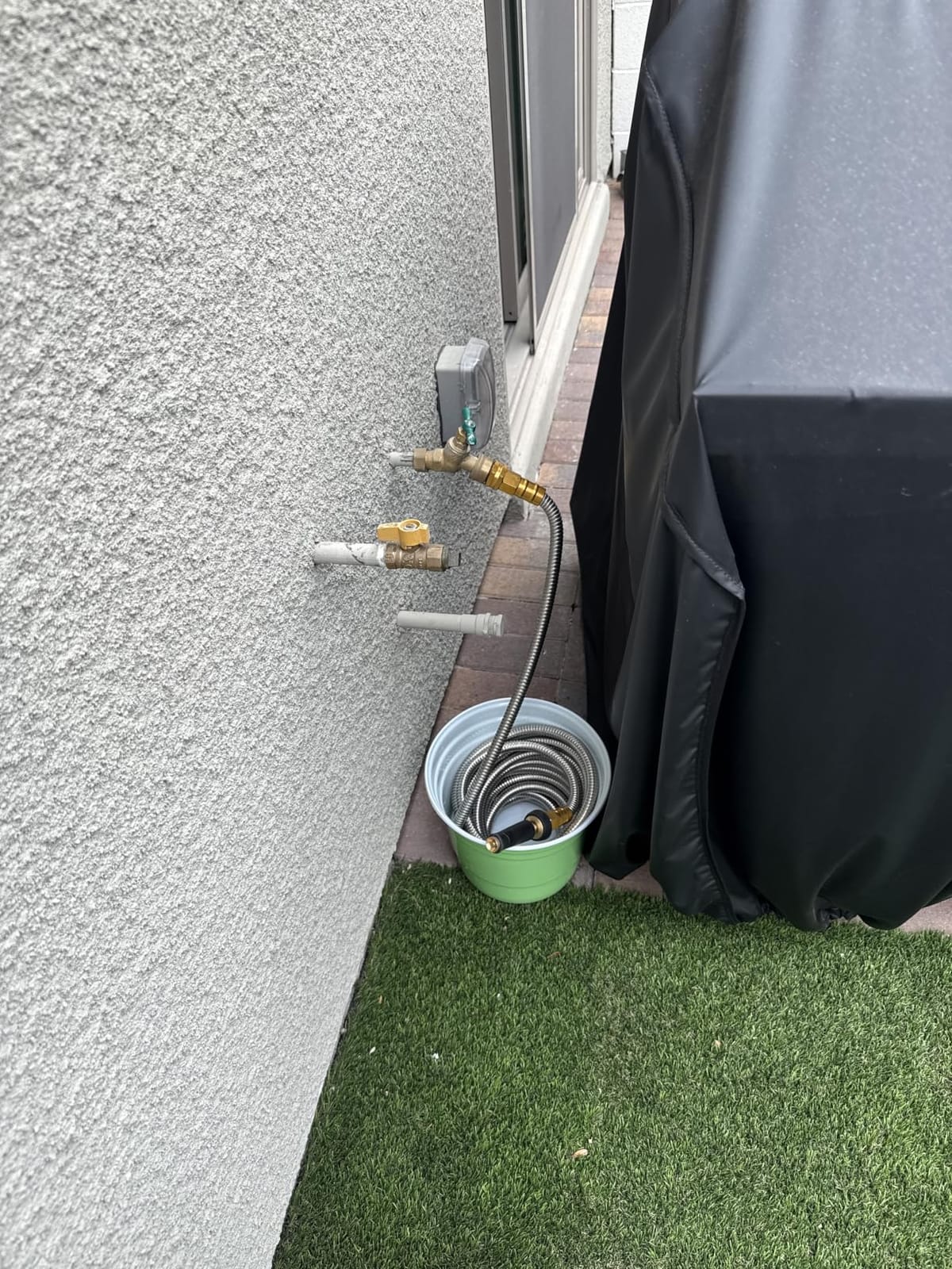 Rosy Earth Expandable Metal Garden Hose 50 FT - 304 Stainless Steel Water Hose 50 FT - Lightweight non Kinking Flexible Garden Hose, no Bite customer photo 1