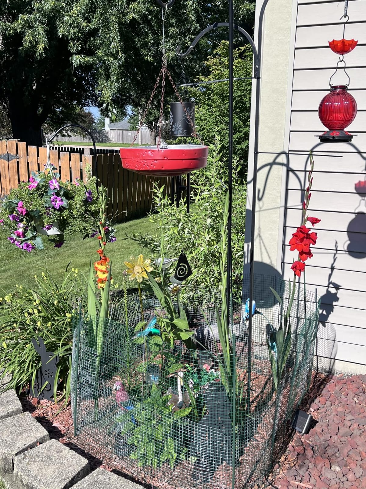 Mademax Solar Bird Bath Fountains, Upgrade 1.4W Solar Fountain Pump with 8 Nozzles & 4 Brackets, Free Standing Floating Solar Powered Water Fountain Pump for Bird Bath, Garden, Pond, Pool, Outdoor customer photo 2
