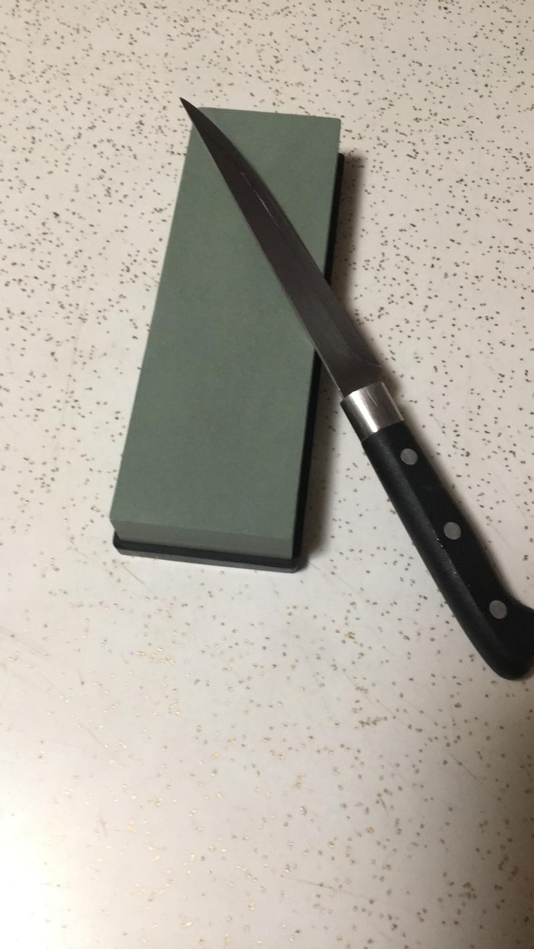 Knife Sharpening Stone 400/1000 Whetstone Sharpening Stone with Non-Slip Rubber Base for Kitchen, Hunting, and Pocket Knives or Blades customer photo 1