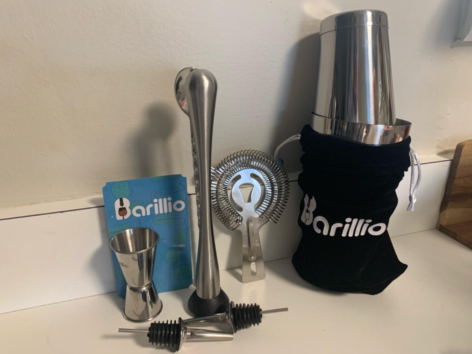 Barillio Boston Shaker Set - Stainless-Steel, Weighted, Martini Cocktail Shaker Set w/Strainer & Mixer - Mixology Bartender Kit - Bar Set for The Home - 9-pc Drink Shaker Set - Bar Tools - Silver customer photo 1