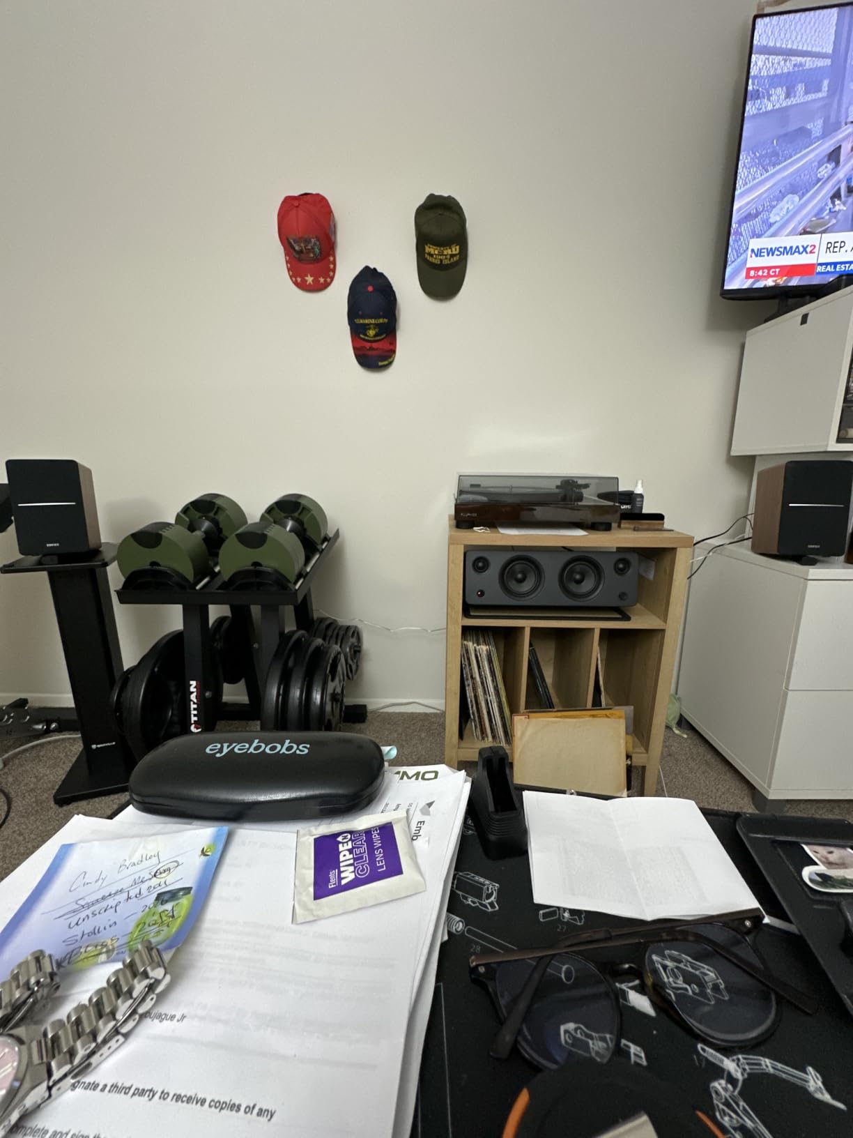 Edifier R1280DBs Active Bluetooth Bookshelf Speakers - Optical Input - 2.0 Wireless Studio Monitor Speaker - 42W RMS with Subwoofer Line Out - Black customer photo 2