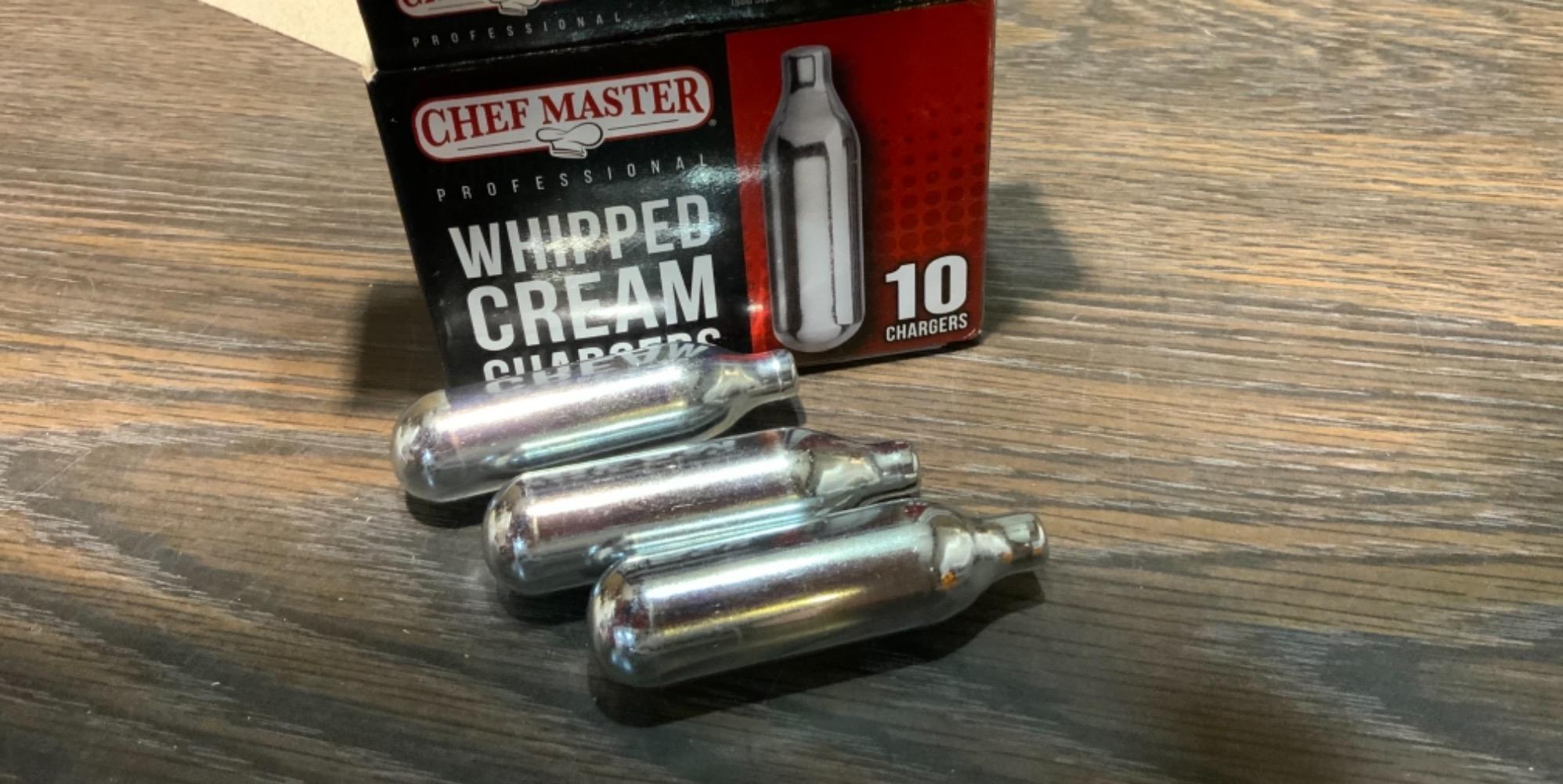 Chef Master N2O Whipped Cream Chargers, Food Safe, Made in EU, 10 Pack customer photo 2