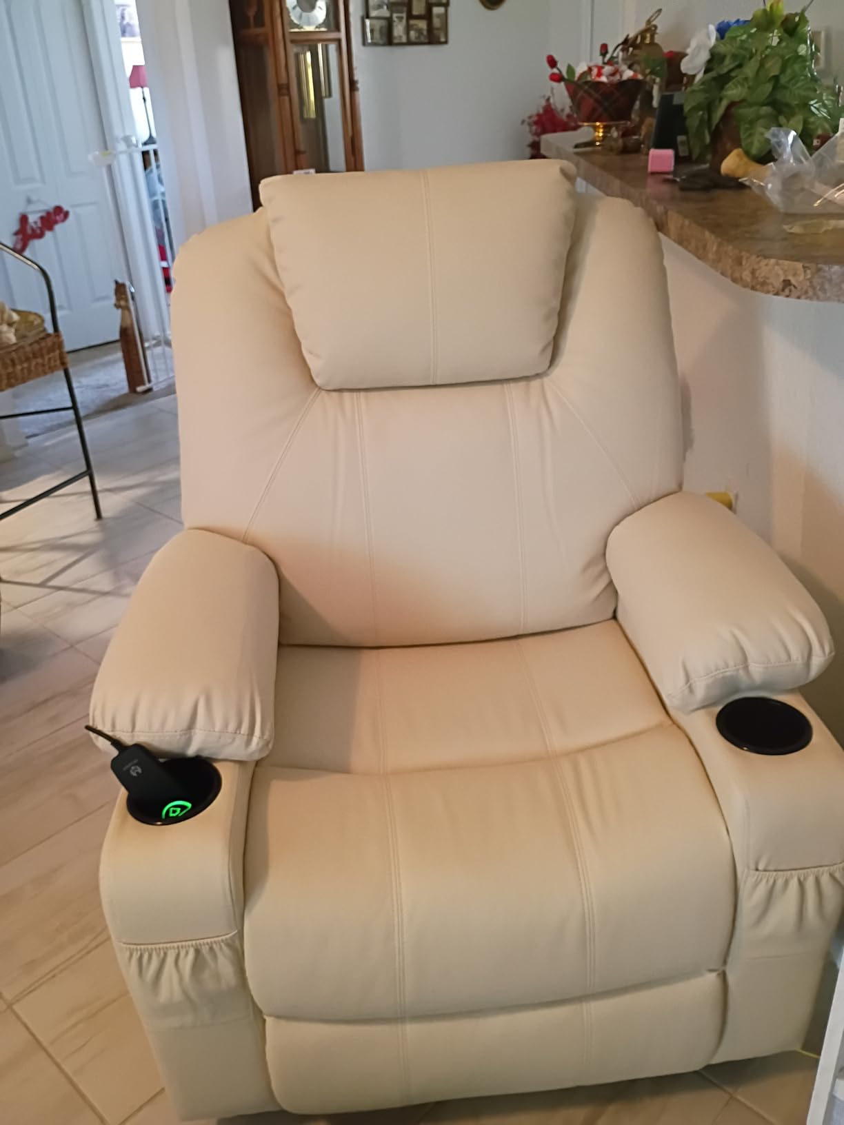 MCombo Large Power Lift Recliner Chair with Massage and Heat for Tall Elderly People, 3 Positions, Cup Holders, and USB Ports, Faux Leather 7516 (Large, Light Brown) customer photo 1