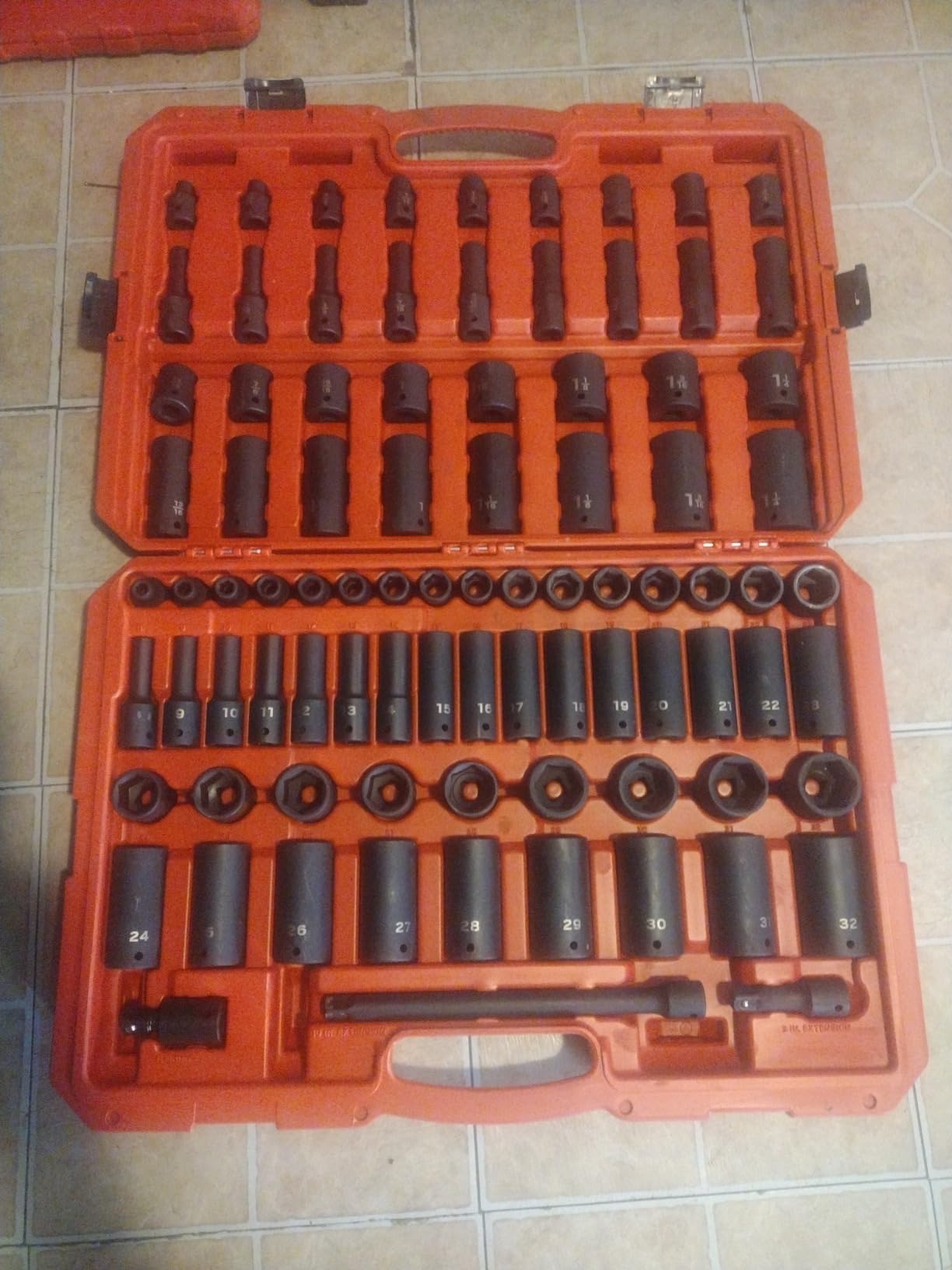 1/2 Inch Impact Socket Set, 87-Piece | SID92407 | (5/16 - 1-1/4 in., 8 - 32 mm), Shallow and Deep, 6-Point, Case customer photo 2