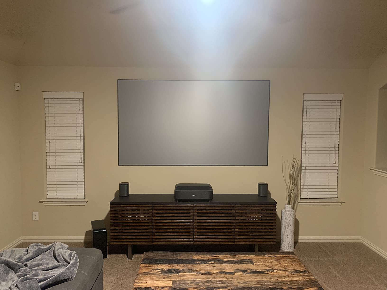 Epson EpiqVision Ultra Short Throw LS300 3LCD Smart Laser Projector, 3600 Lumens Color & White Brightness, HDR, Android TV, Yamaha Speakers, Bluetooth, Sports, Gaming, Movies & Streaming - Black customer photo 2