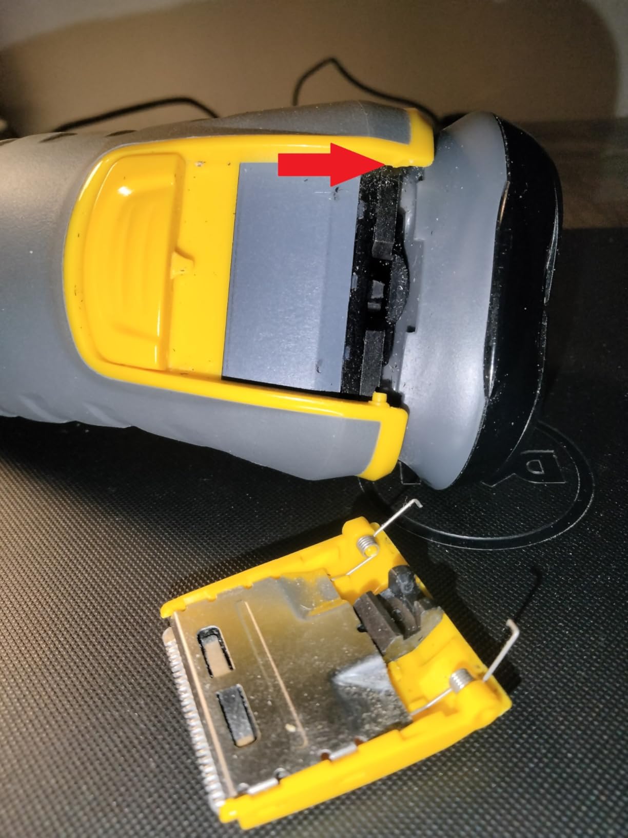 Remington Indestructible Rotary Shaver 5100, Electric Razor, Yellow | 100% Waterproof Design, Engineered Tough to Last, Precision Plus Heads, Dual Track Blades for men customer photo 1