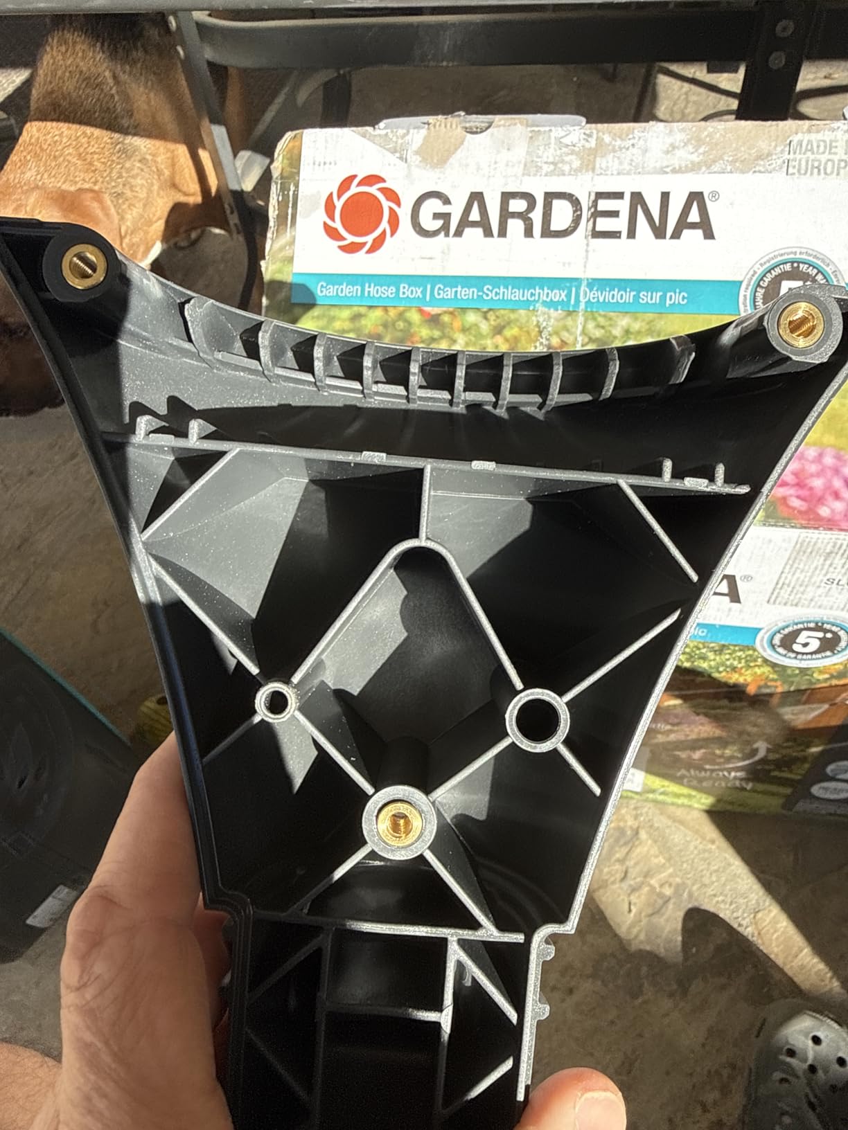 GARDENA Automatic Retractable Garden Hose Reel - 50 Feet - 360 Degree Swivel Outdoor Hose Reel with Metal Spike Base - Auto Retract - UV Resistant Housing - Easy Install No Tools Required - 18604 customer photo 2
