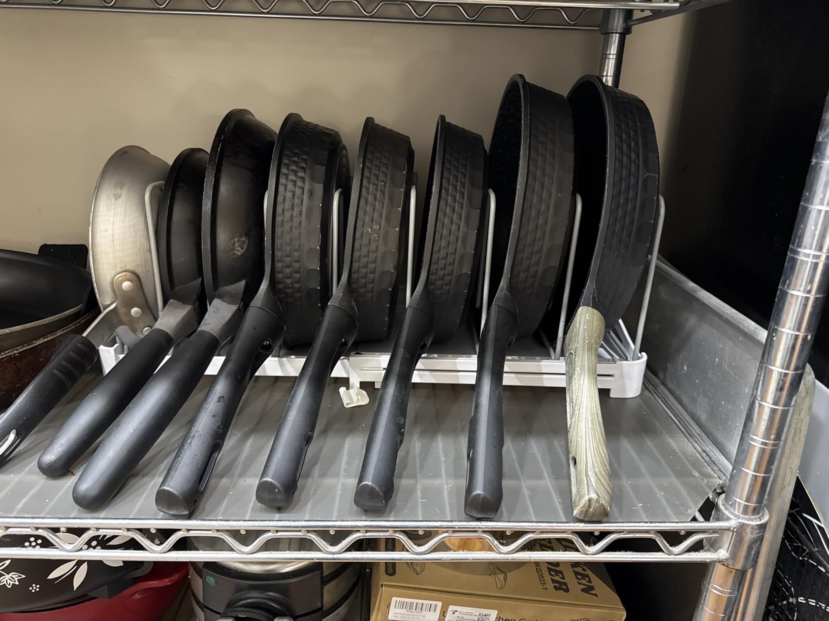 EVERIE Adjustable Cabinet Organizer for Pot Lids, Bakeware, Cookie Sheets & Cutting Boards, Upright Storage Rack for Kitchen Cabinet, 9.7