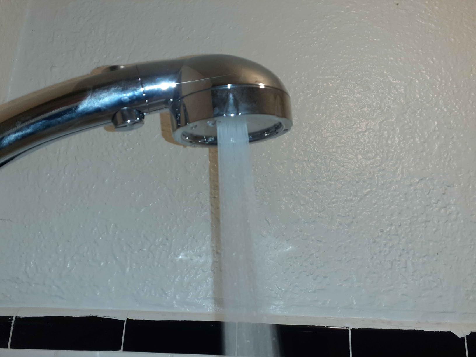 High Pressure Handheld Shower Head with ON/OFF Pause Switch | 3 Spray Modes Shower Wand with Shut Off Button, Camper & RV Showerhead with Hose & Angle Adjustable Bracket, Chrome Finish customer photo 2