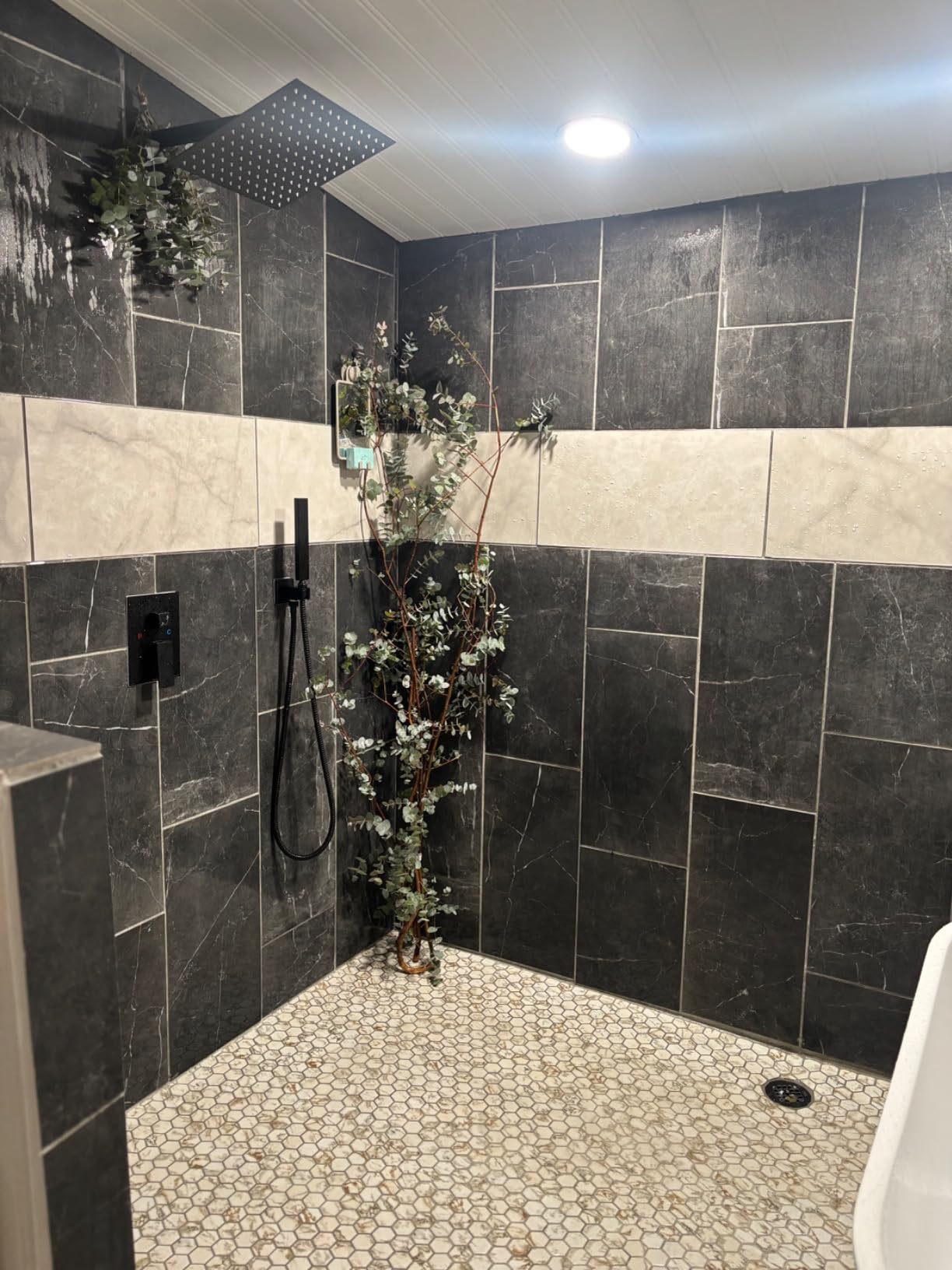 Aolemi Shower System with Rain Head and Handheld,12-Inch,Matte Black | High-Pressure Shower Faucet Set with Dual-Function Handheld,Rough-In Valve,1.8 GPM,Wall-Mount Trim Kit customer photo 1