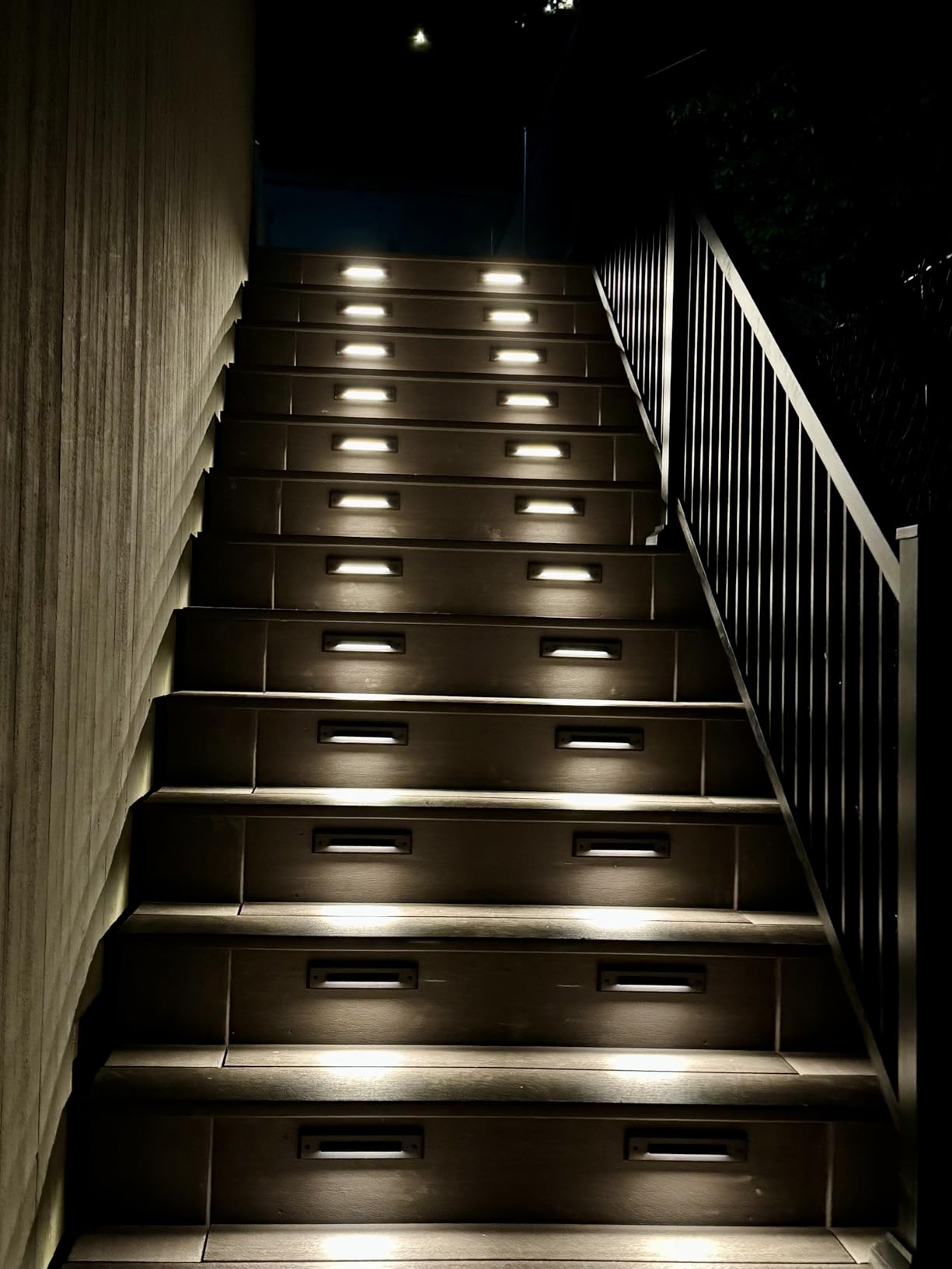 GKOLED 6-Pack Low Voltage LED Linear Step Lights, Black, 2700K | Stair Riser Light, No Glare, Waterproof Die-cast Aluminum, Cutoff Landscape Lighting, 2W 9-15V, Black Powder Coated Finish customer photo 1