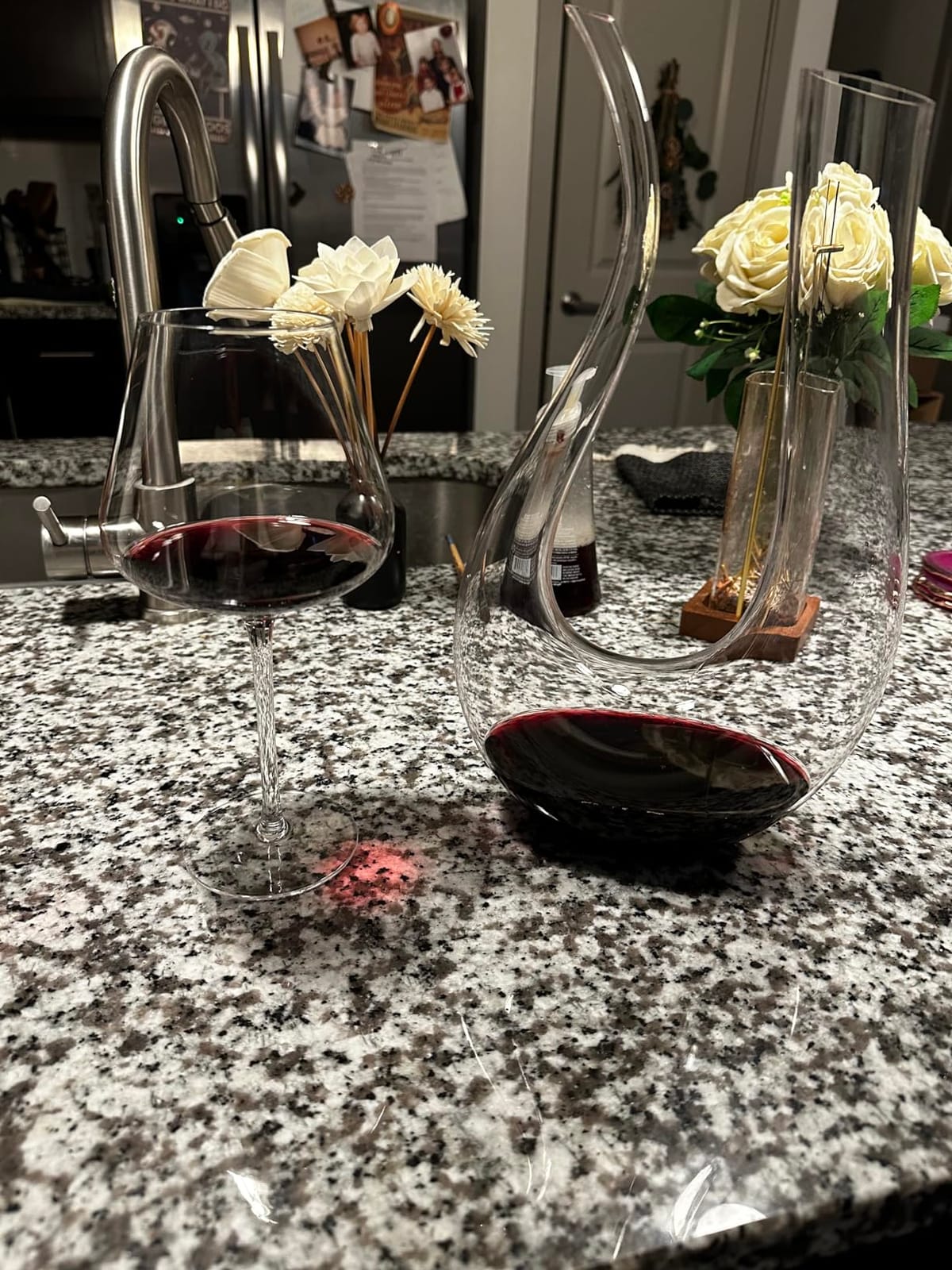 BACLIFE Red Wine Glasses Set of 4, Hand Blown Crystal Wine Glasses, 23oz customer photo 2