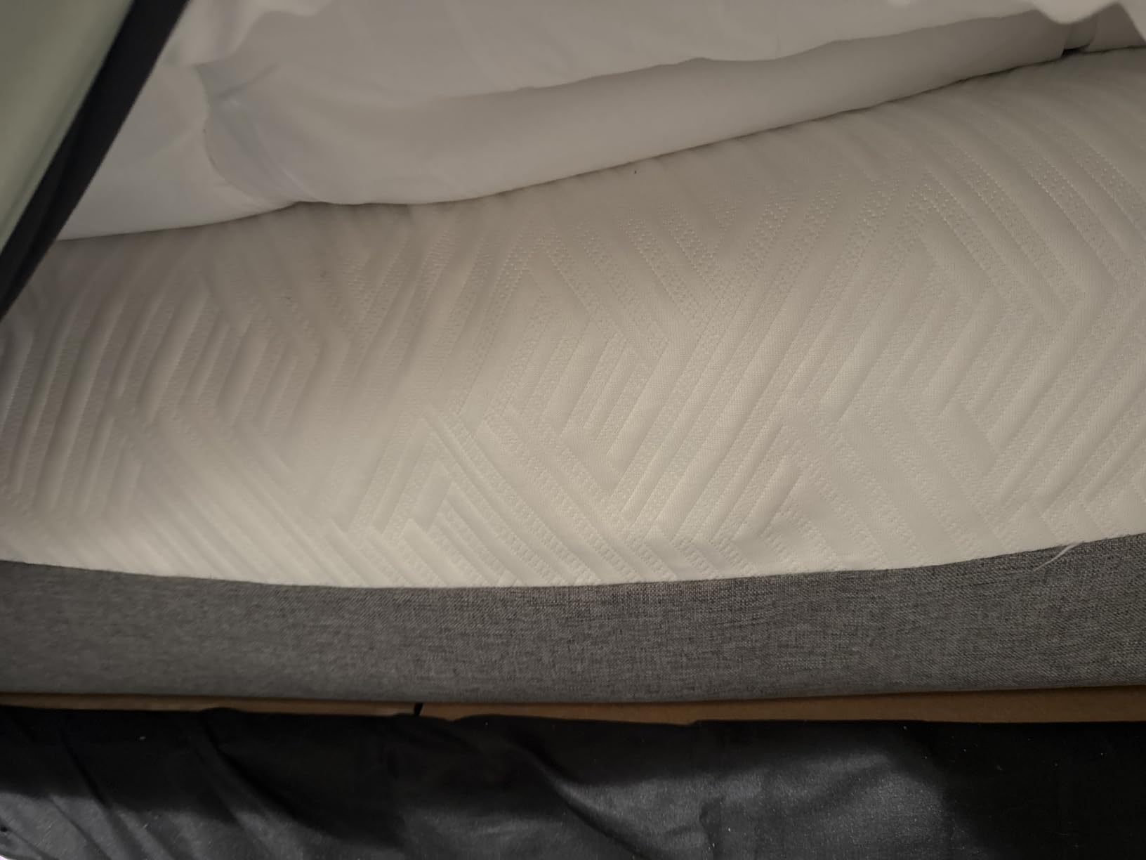 Novilla Twin XL Mattress, 12 Inch Bliss Memory Foam Mattress Twin XL | Cool Night Sleep & Pressure Relief, Support Foam for Spine Alignment & Motion Isolating, CertiPUR-US Certified customer photo 1