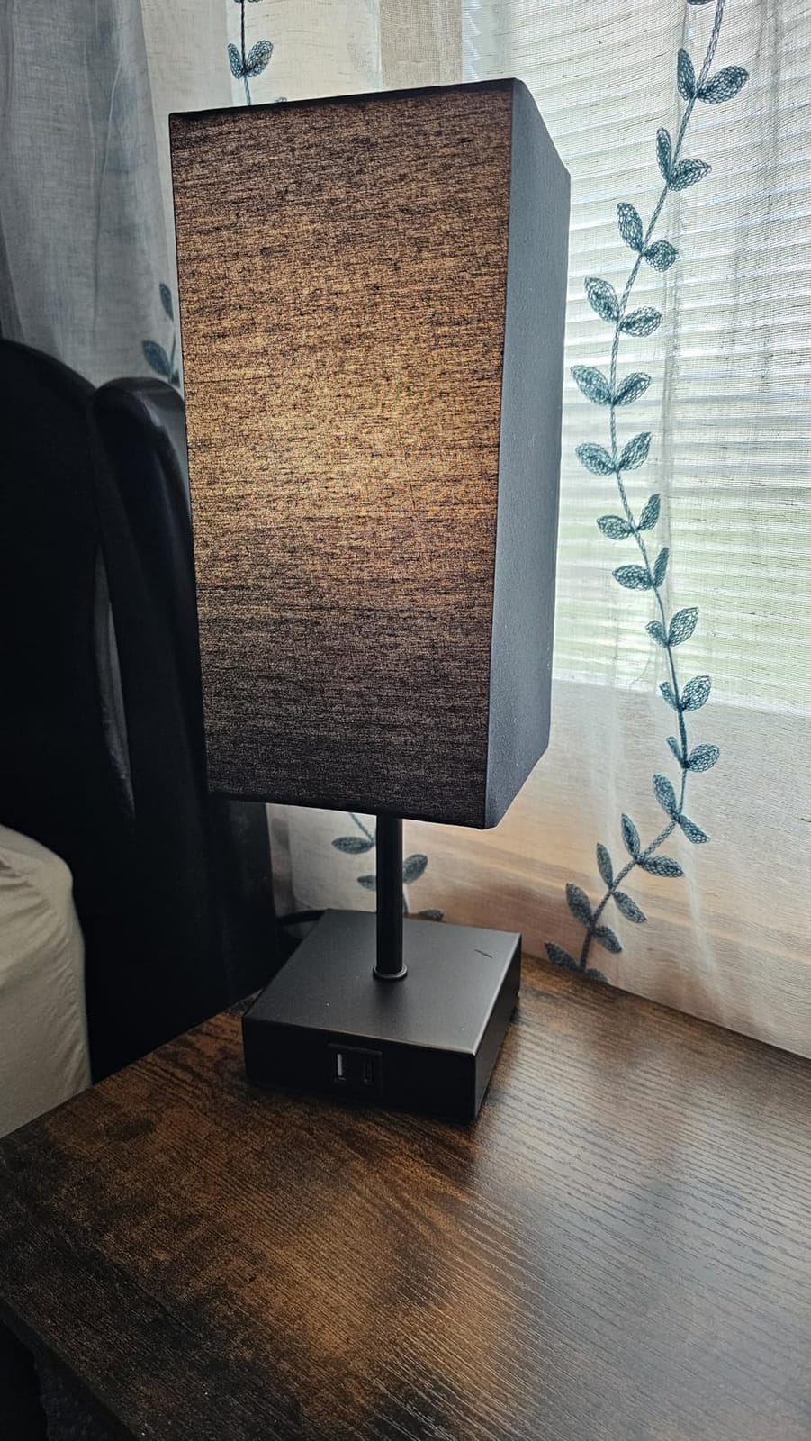 Bedside Table Lamp for Bedroom with 2 USB Ports, 14-Inch, Black | USB A+C Ports, Touch 3-Way Dimmable LED Bulb Included Fabric Lampshade customer photo 1