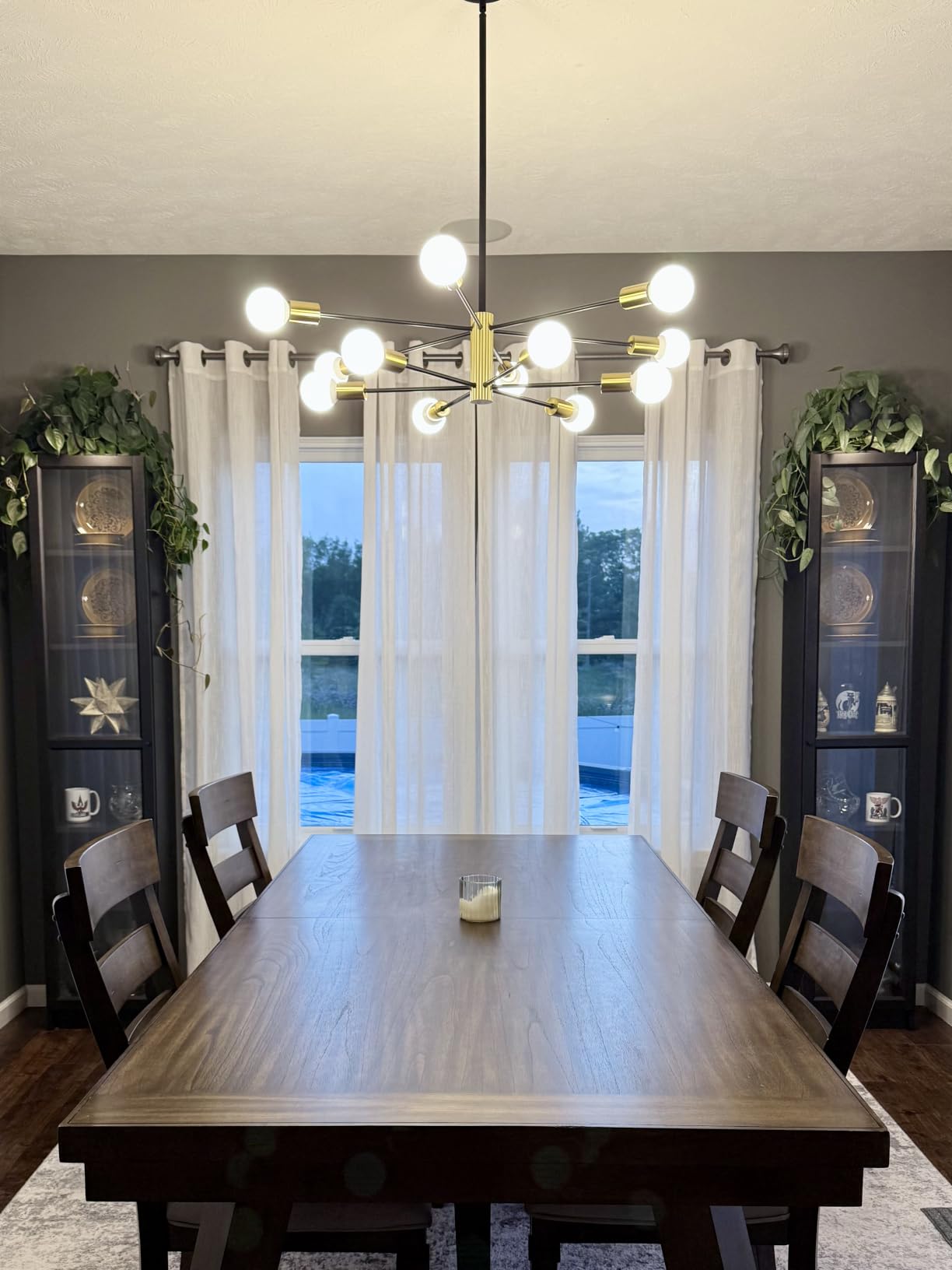 RUIYEY Modern Sputnik Chandeliers Black and Gold Mid Century Chandelier 8-Light Dining Room Light Fixture Height Adjustable Ceiling Lights Farmhouse Chandeliers for Kitchen Island Living Room customer photo 2