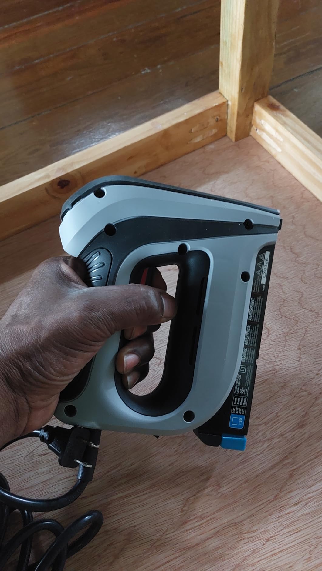 Arrow Electric Staple Gun Kit with 3750 Pieces T50 Staples, T50ACD | Corded Stapler with 3750 Pieces T50 1/4