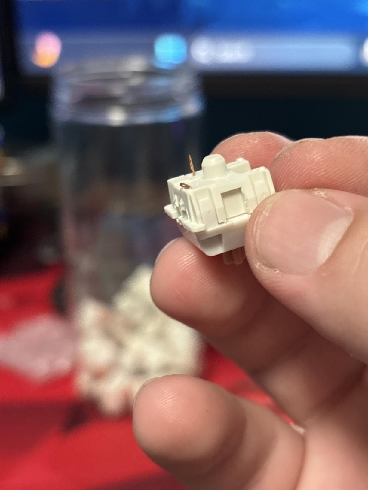 Holy Panda Mechanical Keyboard Switch, 3Pin Pre Lubed, 67g Extended Spring, Enhance Tactile Plate Mounted MX Switch (100 Pack) customer photo 2