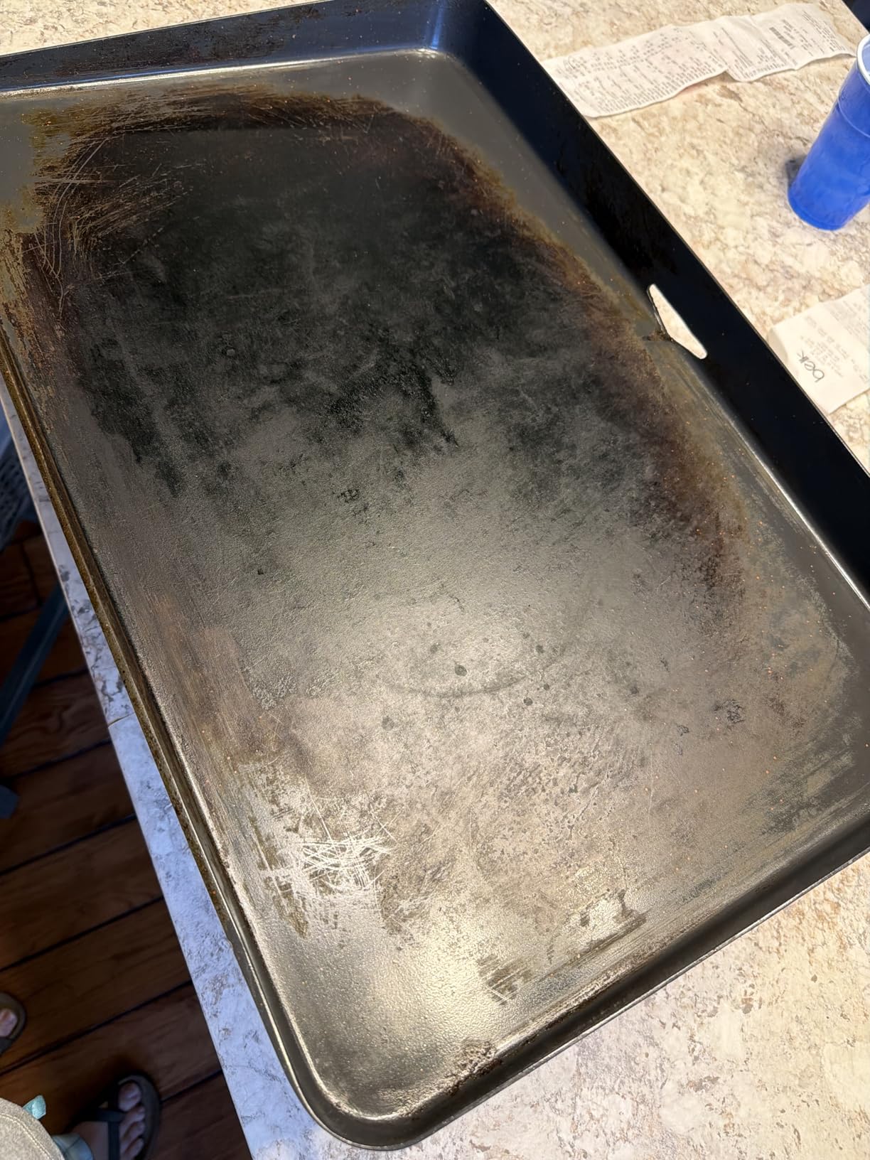 Blackstone 22-Inch Electric Griddle - 1600W Non Stick Ceramic Titanium Coated Stainless Steel Tabletop Griddle with EZ-Touch Control Dial, LCD Display, Patented Rotate & Remove Glass Hood - 8001 customer photo 2