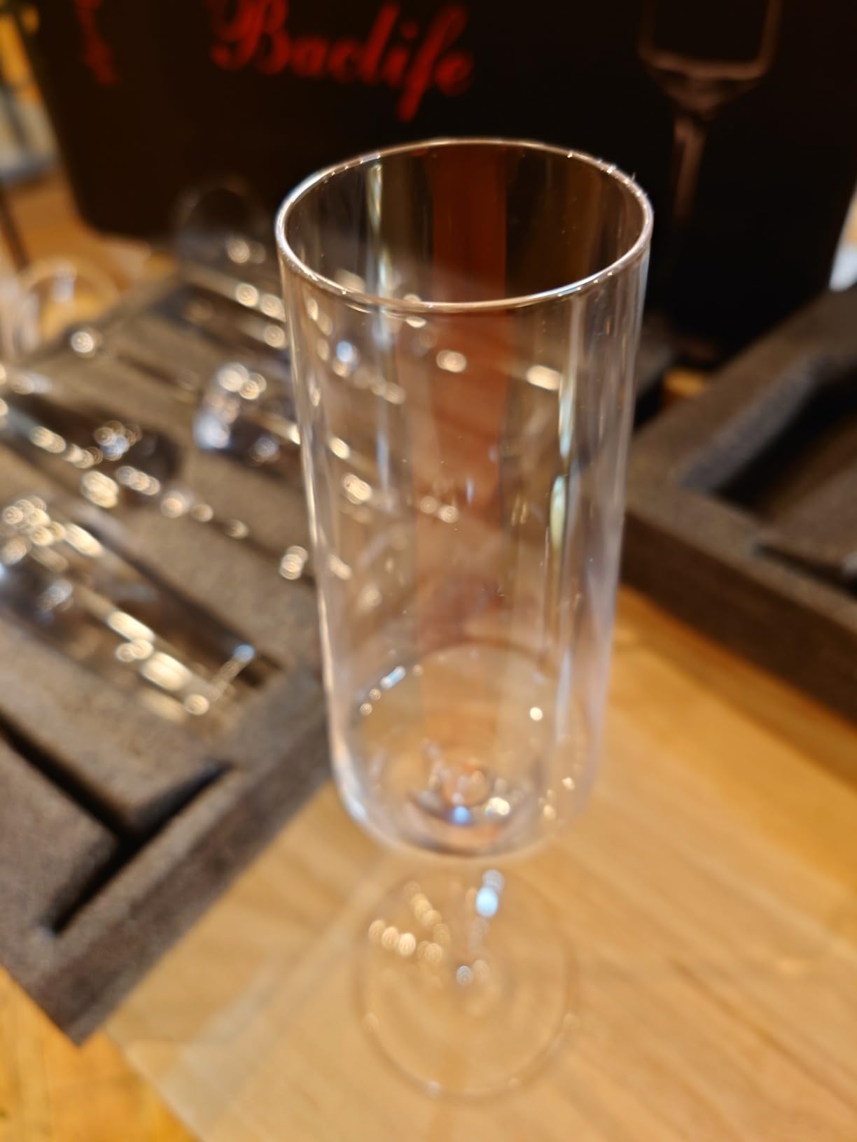 BACLIFE Champagne Flutes - Hand Blown Elegant Champagne Glasses Set of 6 - Unique Gift for Father's Day, Birthday, Wedding - Ideal for Wine Tasting, Daily Use - 7.5 oz, Clear customer photo 2