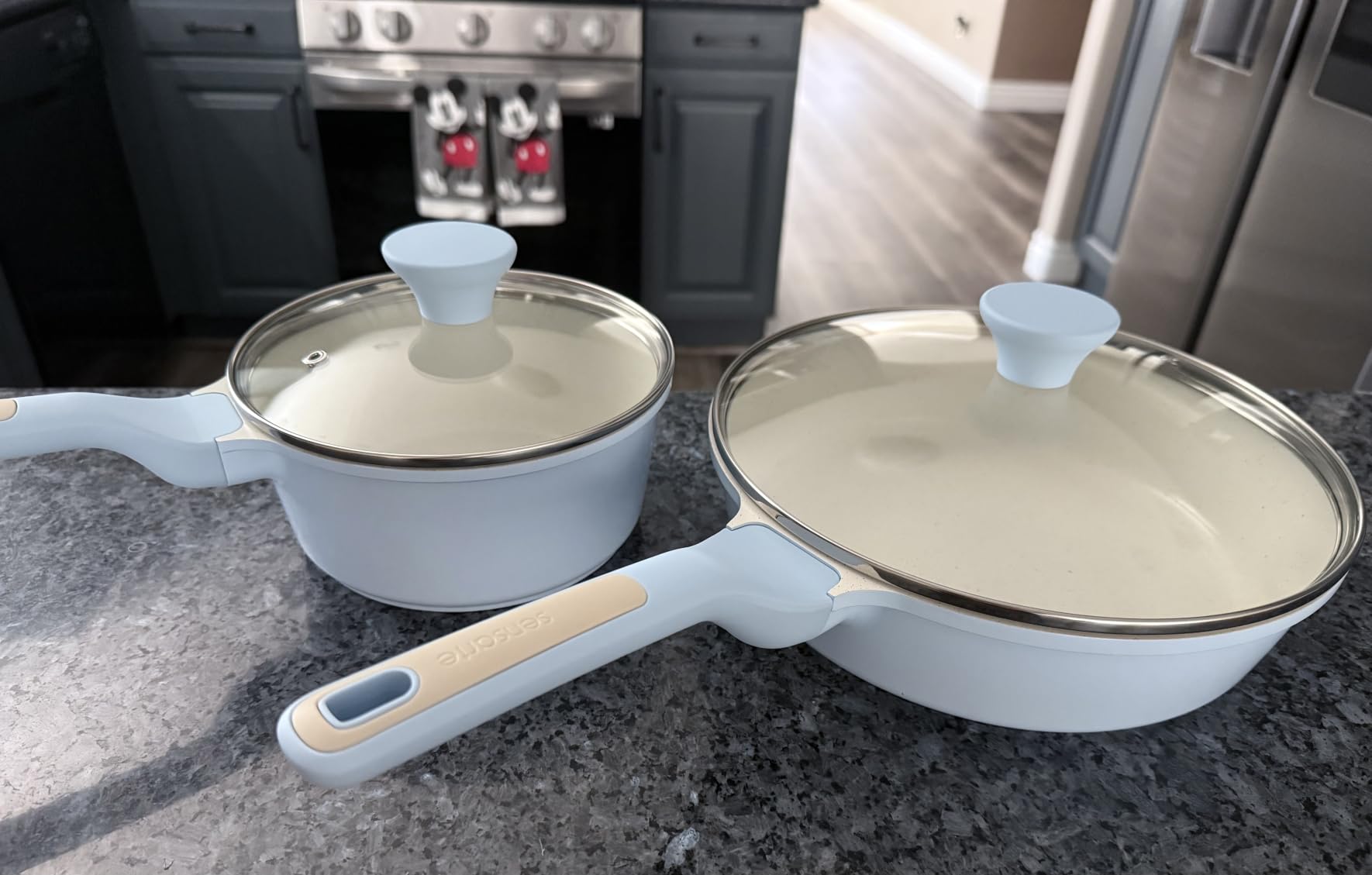 SENSARTE Nonstick Saucepan with Lid, 1.5 Quarts Small Pot with Swiss Granite Coating, Stay-cool Handle, Multipurpose Handy Sauce Pot Small Kitchen Cooking Pot, Induction Comptable, PFOA Free customer photo 2