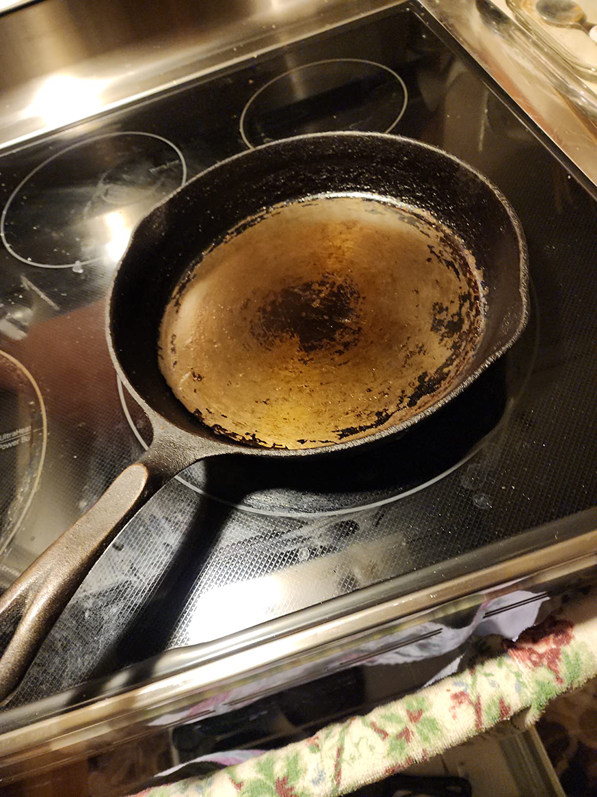 Victoria 12-Inch Cast Iron Comal Pizza Pan with a Long Handle and a Loop Handle, Preseasoned with Flaxseed Oil, Made in Colombia customer photo 2