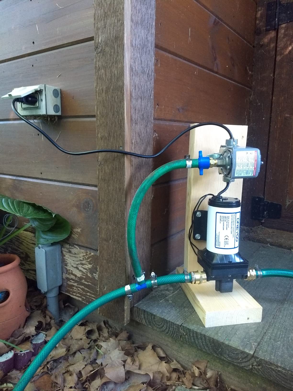 Water Pressure Booster Pump 110V 5.5GPM 70PSI Self Priming Water Pump | Industrial Water Diaphragm Pump On Demand, Self Priming RV Pump, Garden Hose Adapter & Plug, Irrigation Marine Garden (Black) customer photo 1