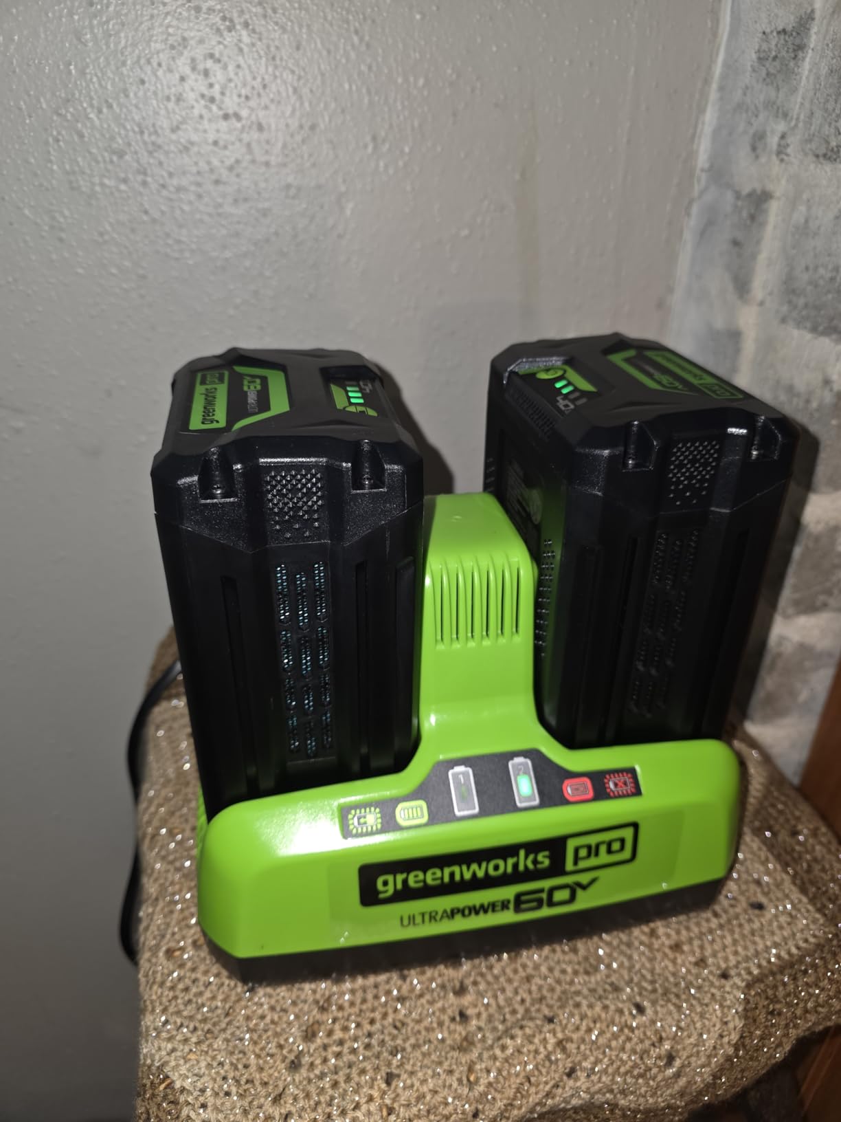 Greenworks 60V 21in Self-Propelled Lawn Mower, (2) 4.0 Ah Battery Kit customer photo 2
