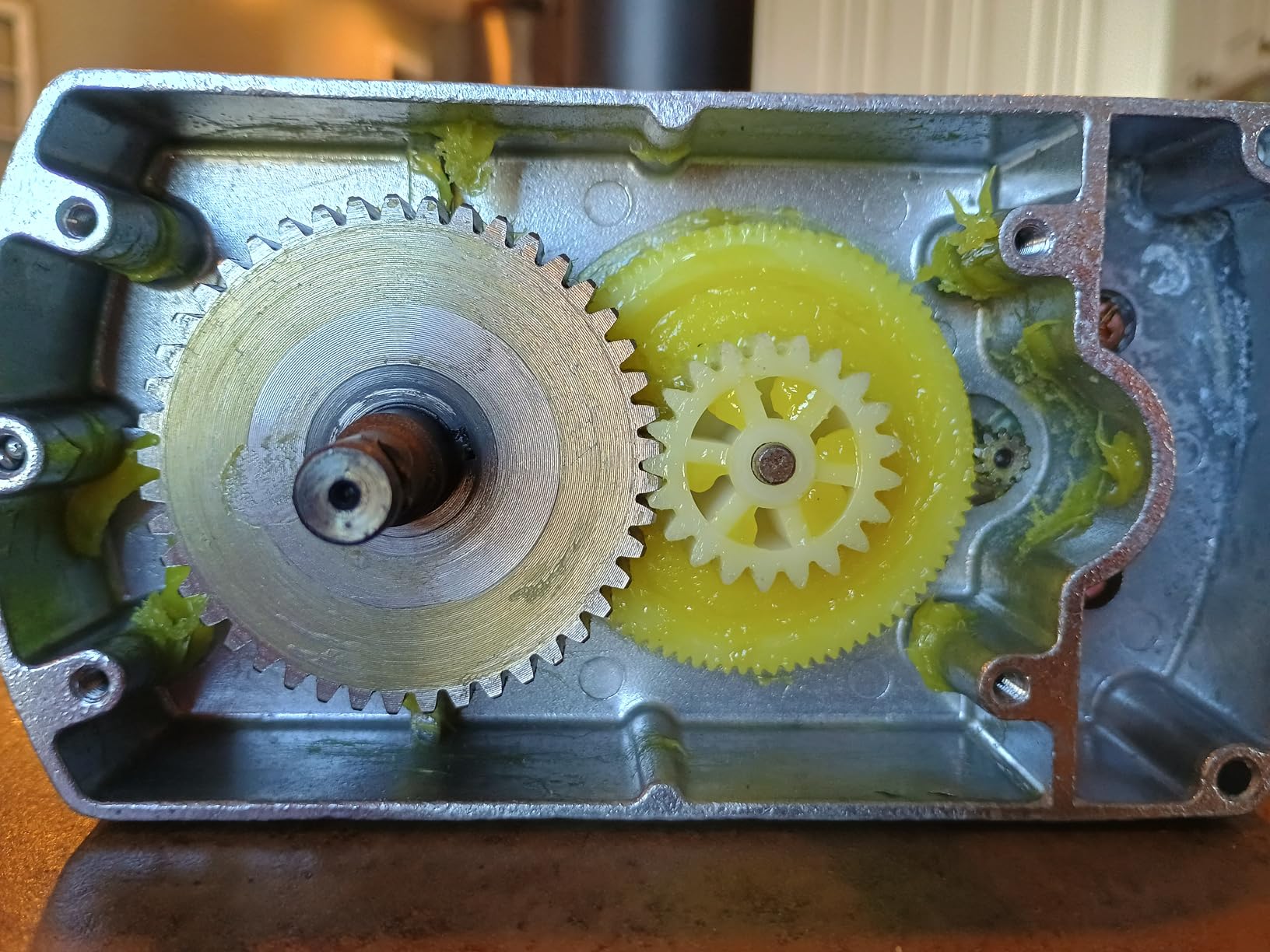132682, RV Actuator Slide Out Motor Compatible with Lippert Through Frame Slide-Out System, Slide Motor Replacement Assembly | 18:1 Gear Ratio, 12VDC customer photo 1