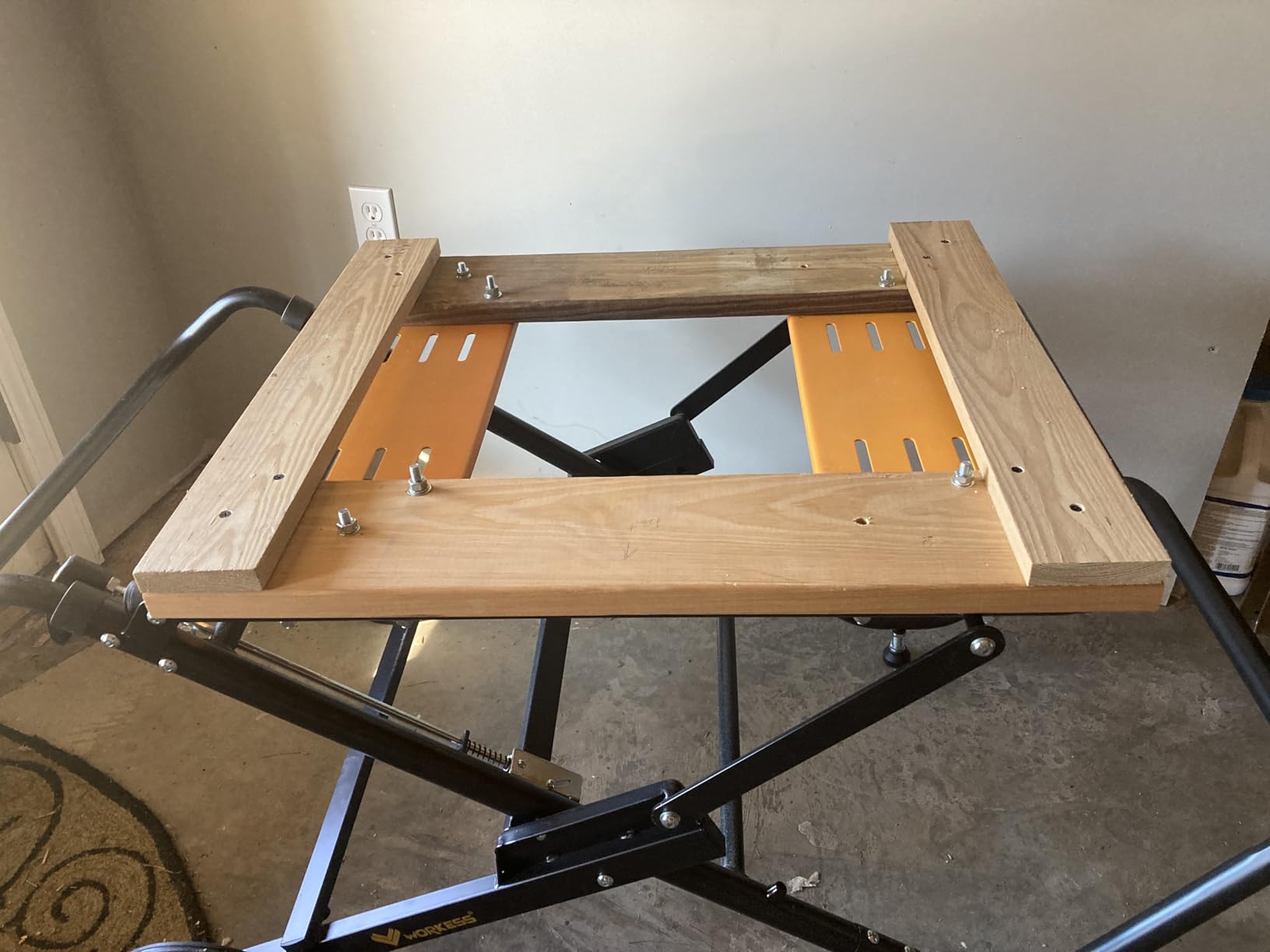 WORKESS Portable Table Saw Stand, 330 Lbs Load Capacity Rolling Foldable Table Saw Table with 8 Inch Wheels, Heavy Duty Construction for Easy Storage, Universal for Most Brands of Table Saws customer photo 2
