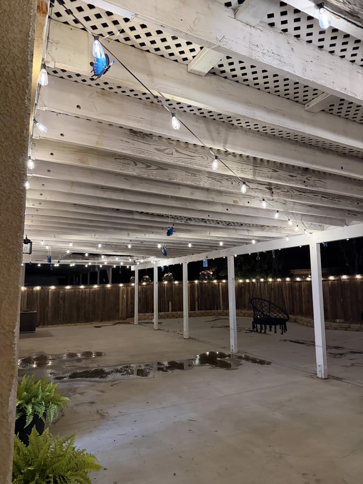 Brightever 100FT Outdoor String Lights 52 Bulbs, Waterproof Patio Lights | 2 Spare ST38 Edison Bulbs Dimmable, Connectable Plug-in LED Outdoor Lighting for Porch, Garden, Backyard, Balcony, 2700K customer photo 2