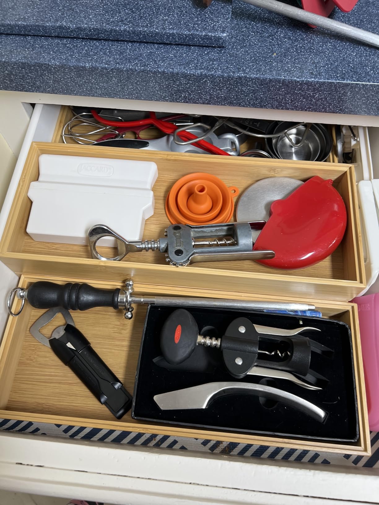 VeyFey Bamboo Drawer Organizer, Stackable Utensil Organizer for Kitchen, Bamboo Storage Box Wood Silverware Tray for Drawer 15