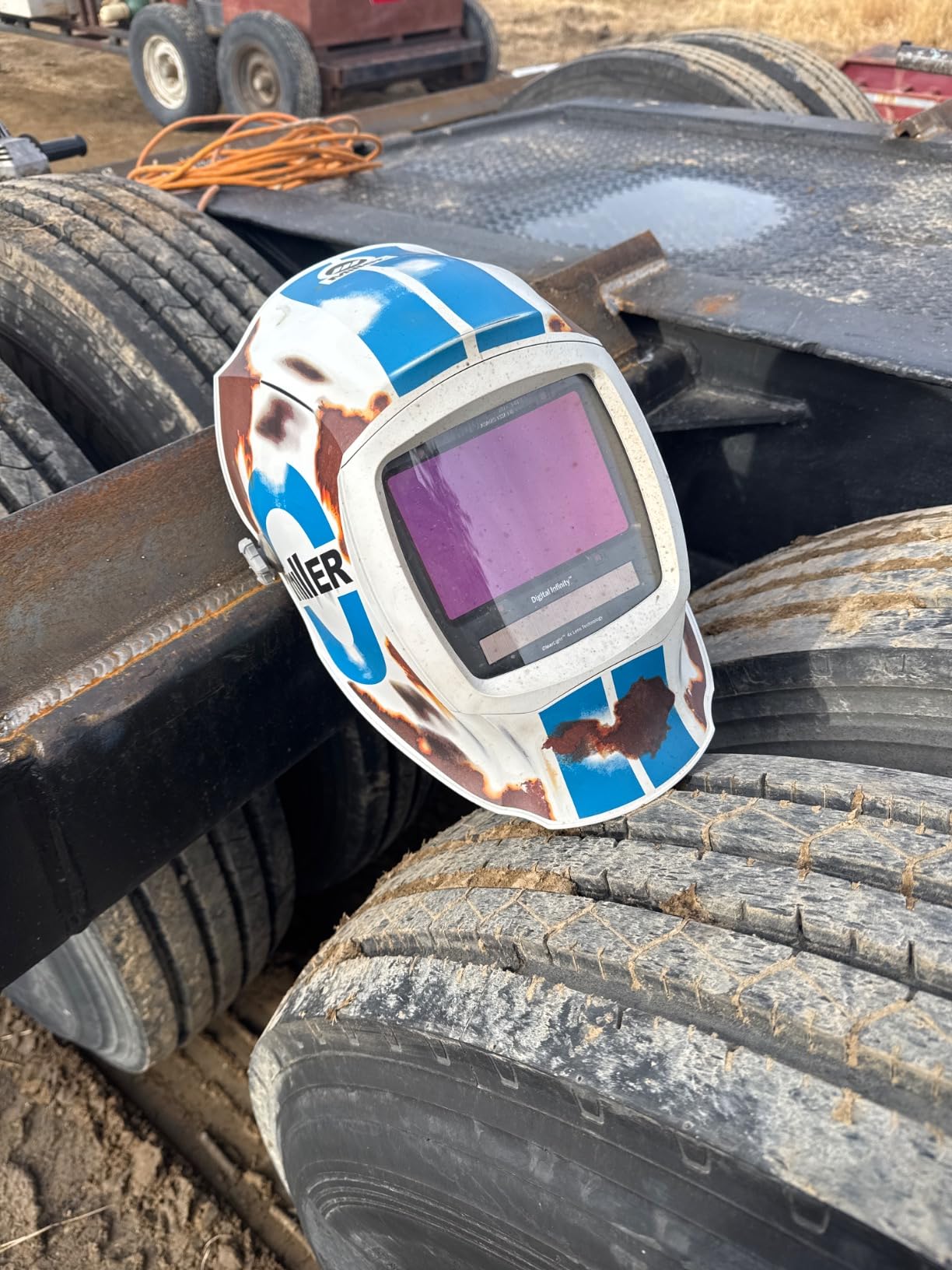 Miller Digital Infinity Welding Helmet, ClearLight | For welders who want cost-effective quality and performance; For MIG, TIG, grinding; professional hood customer photo 1