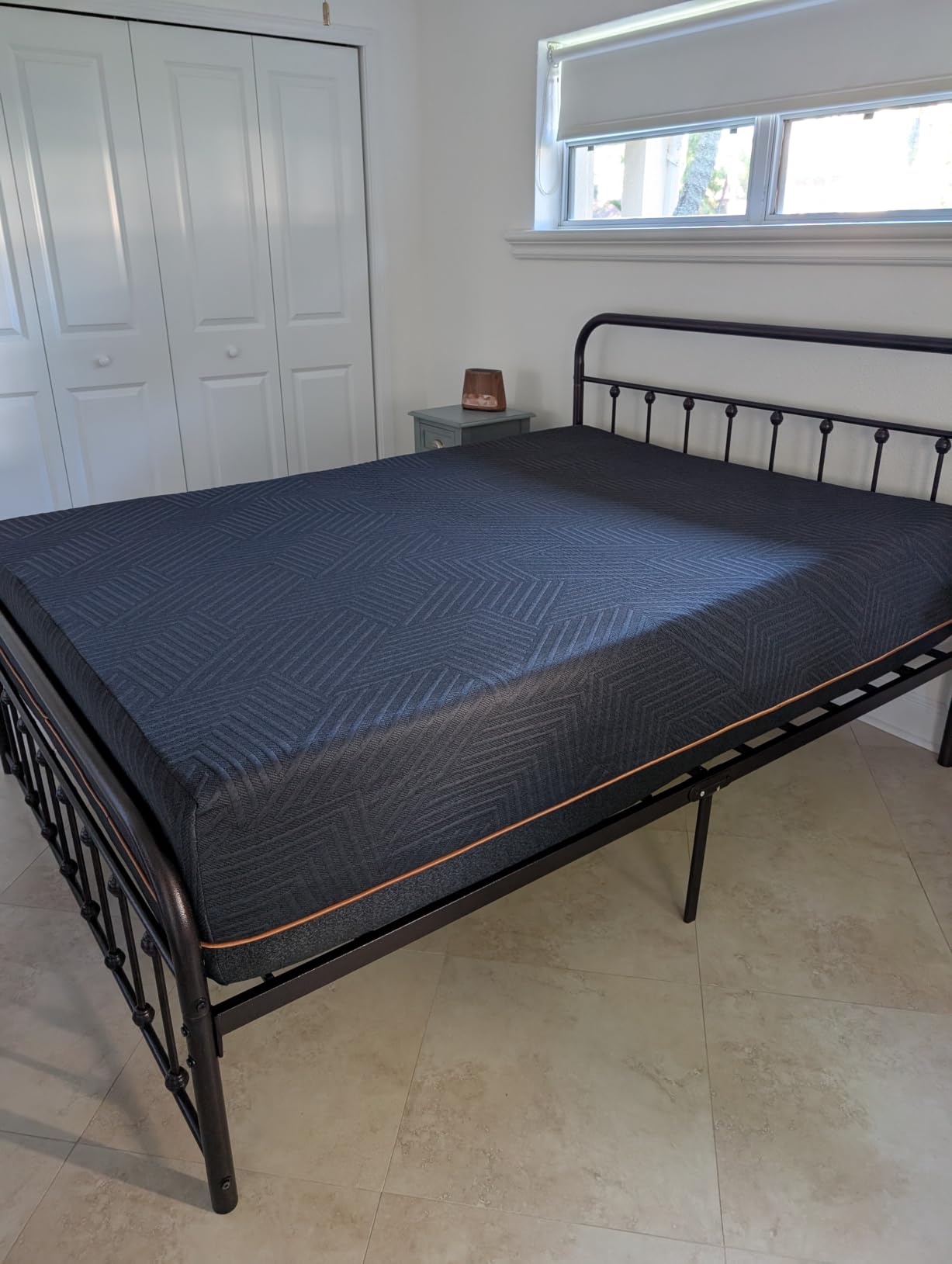 EGOHOME Queen 14 inch Memory Foam Mattress for Back Pain Relief Medium Firm customer photo 1