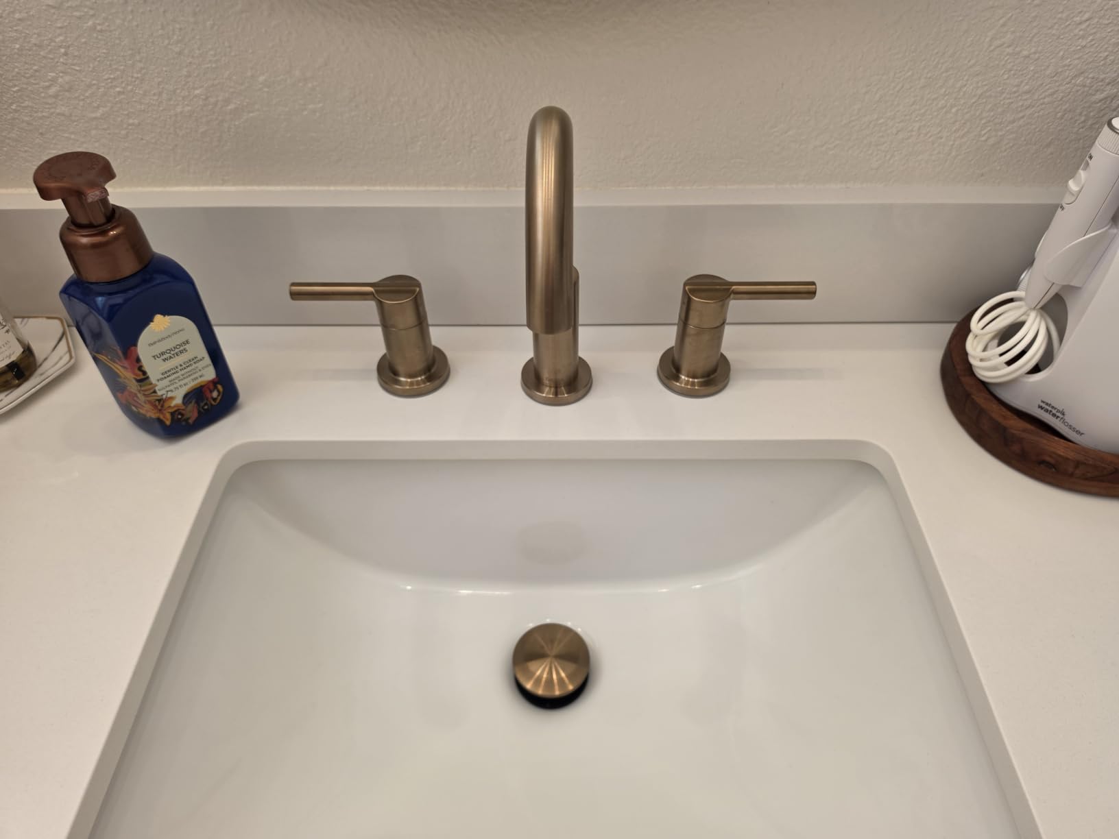 Delta Nicoli Brushed Gold Faucet 3 Hole, 8 Inch Widespread Bathroom Sink Faucet for Vanity, Push-Pop Drain Assembly, Champagne Bronze 35749LF-CZ customer photo 2