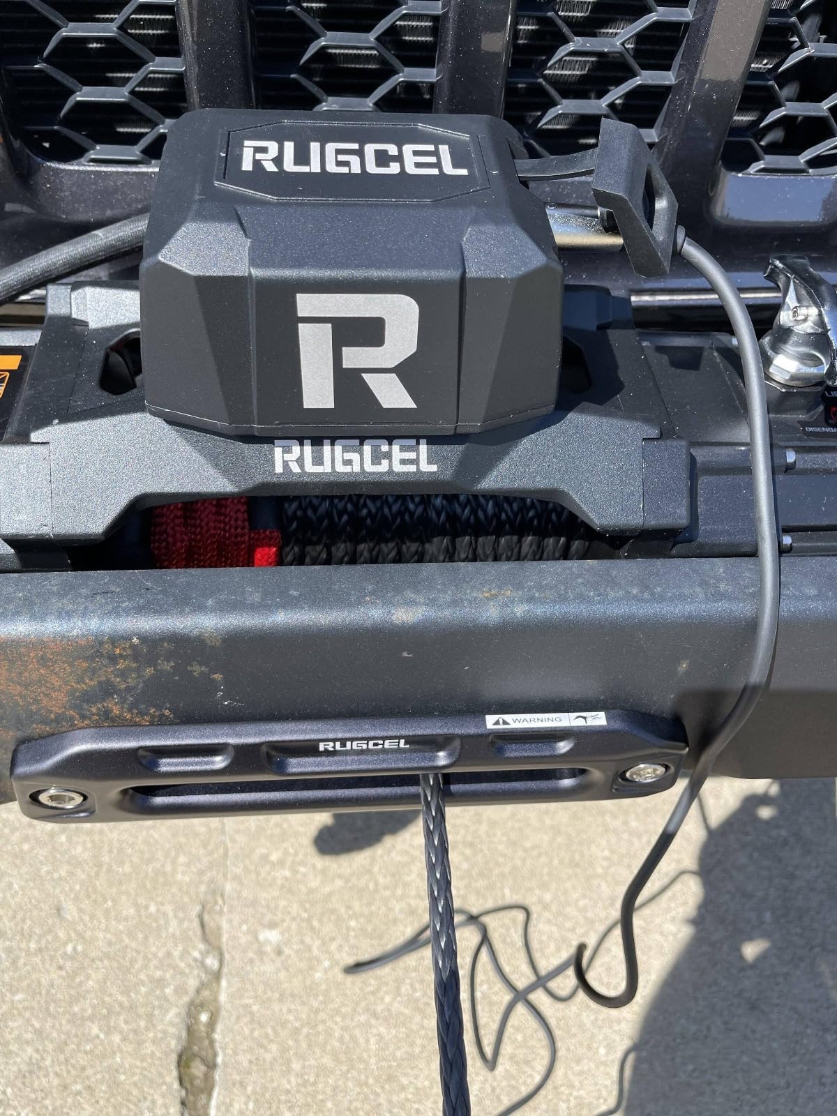 RUGCEL WINCH 12000lb New Waterproof Electric Synthetic Rope Winch 12V with Hawse Fairlead, 2 in 1 Infrared Remote Control, Wired Control, Black Rope, for Truck SUV customer photo 2